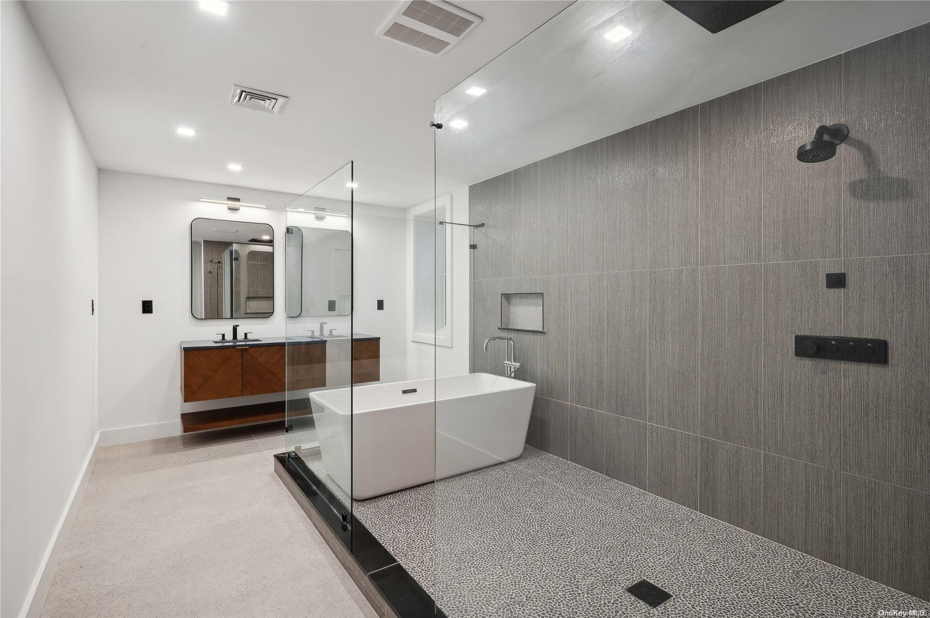 116 Middle Line Highway Property Photo 28