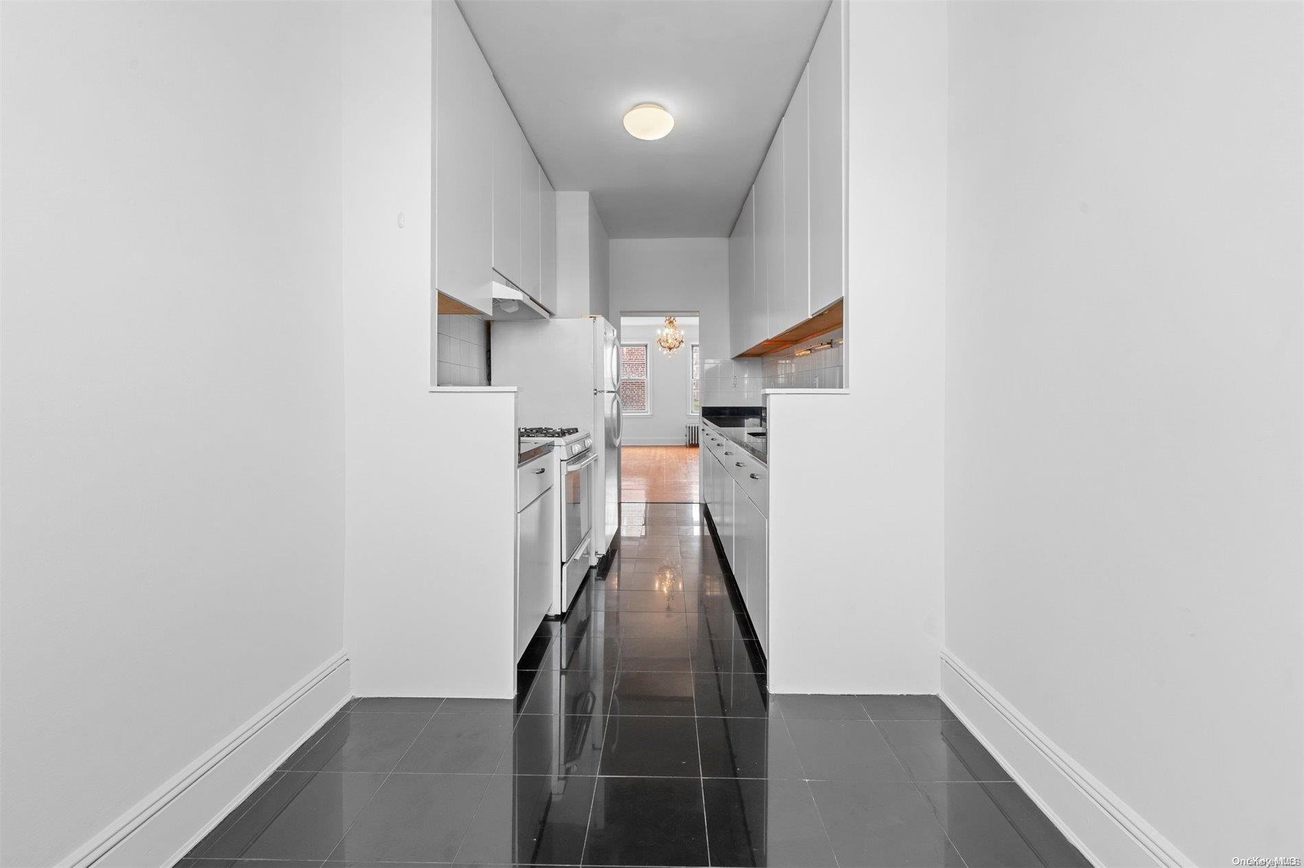 59-11 Queens Blvd 6o Property Photo 7