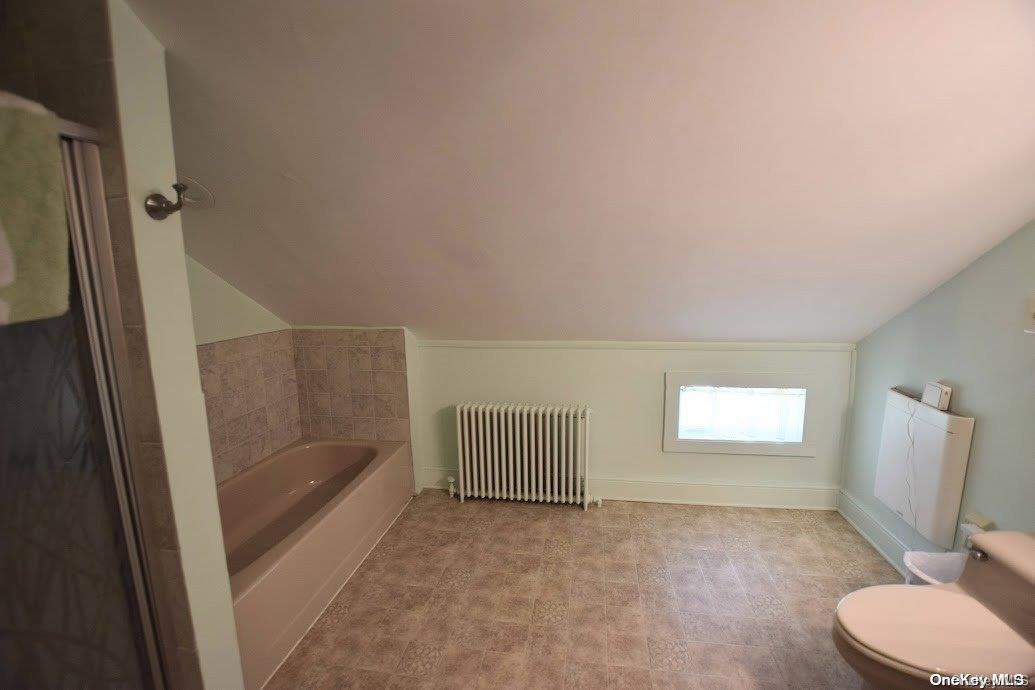 41 Old South Country Road Property Photo 18