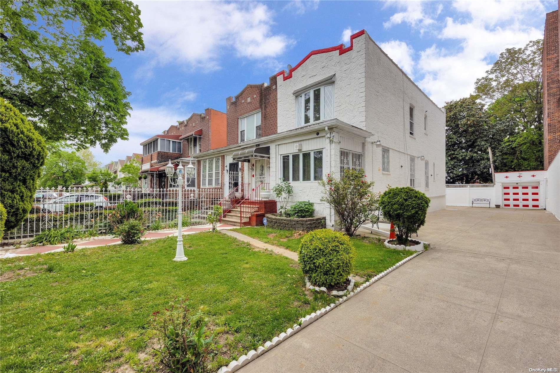 378 Linden Boulevard Property Photo 1