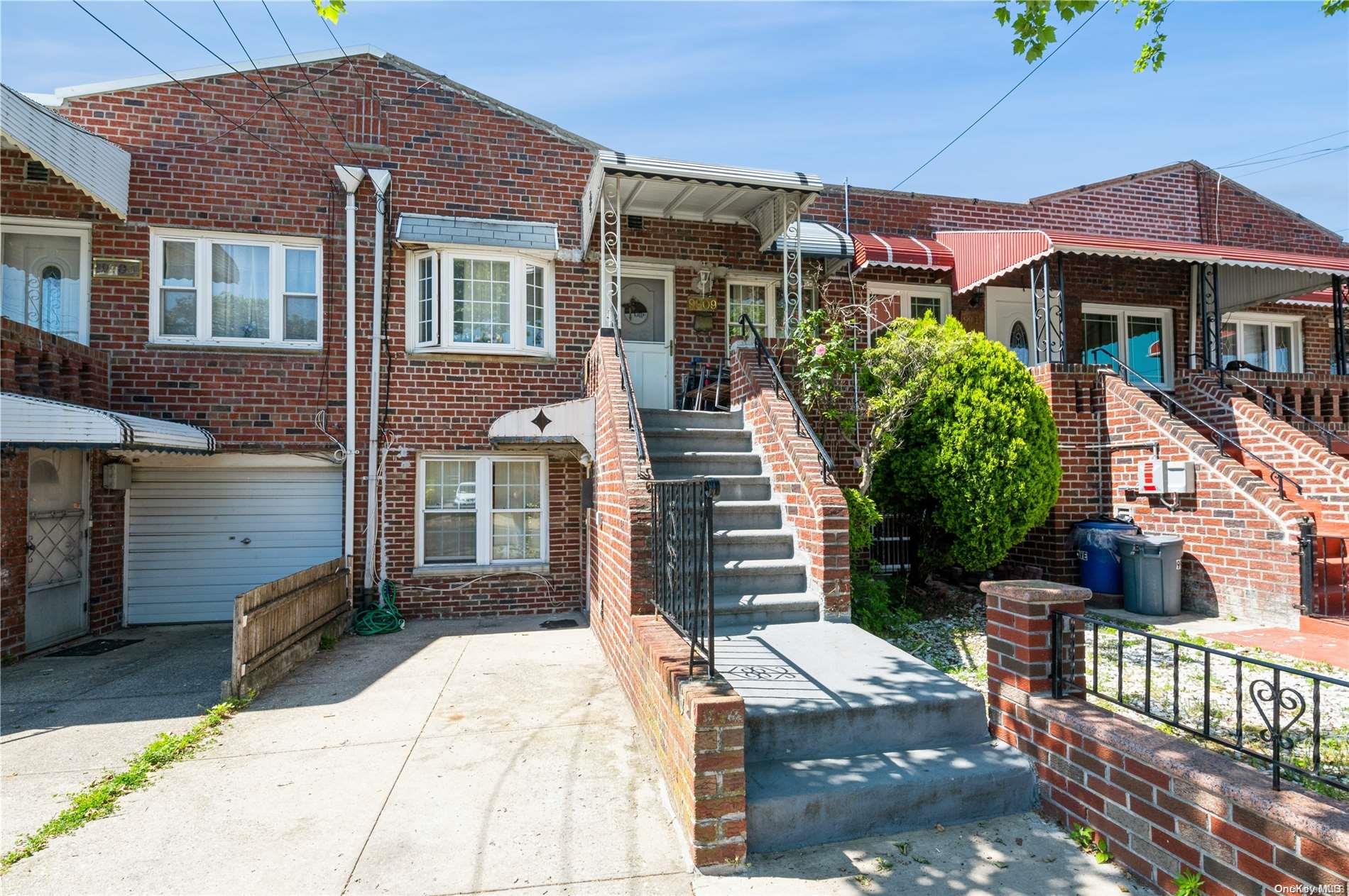 9909 Avenue K Property Photo