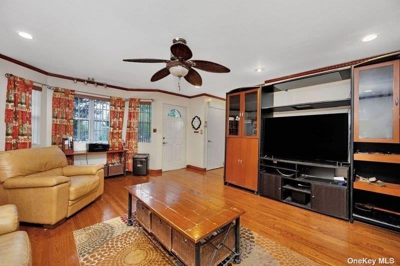 216 Swalm Street A Property Photo 14