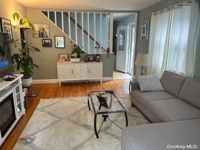 163-32 20th Avenue Property Photo 2