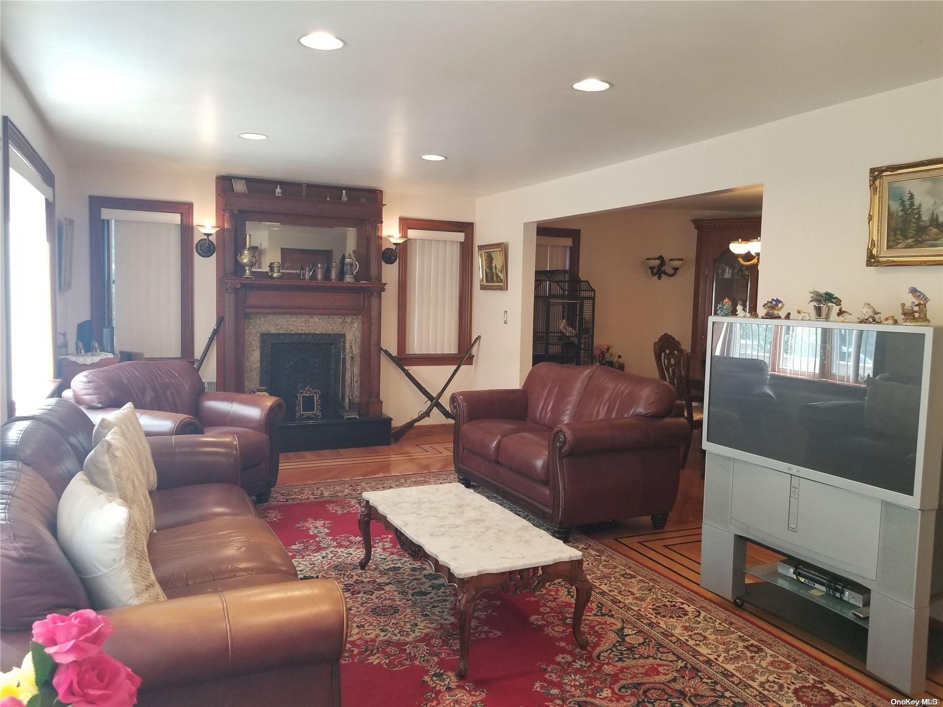 40-11 157th Street Property Photo 4