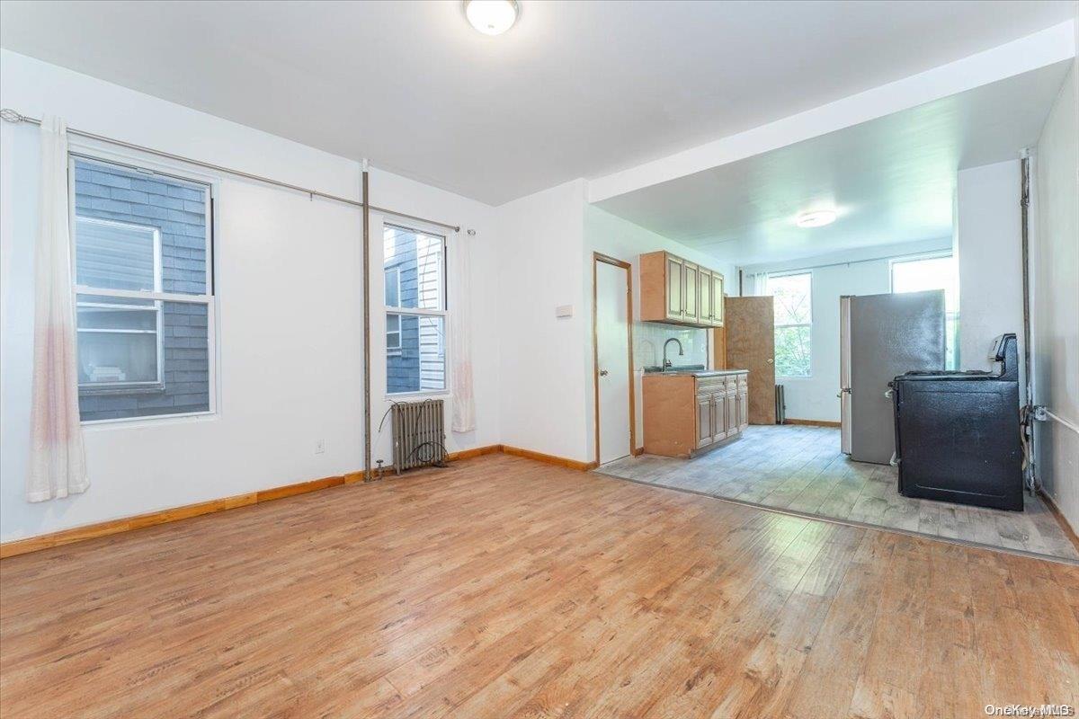 45 Hinsdale Street Property Photo 4