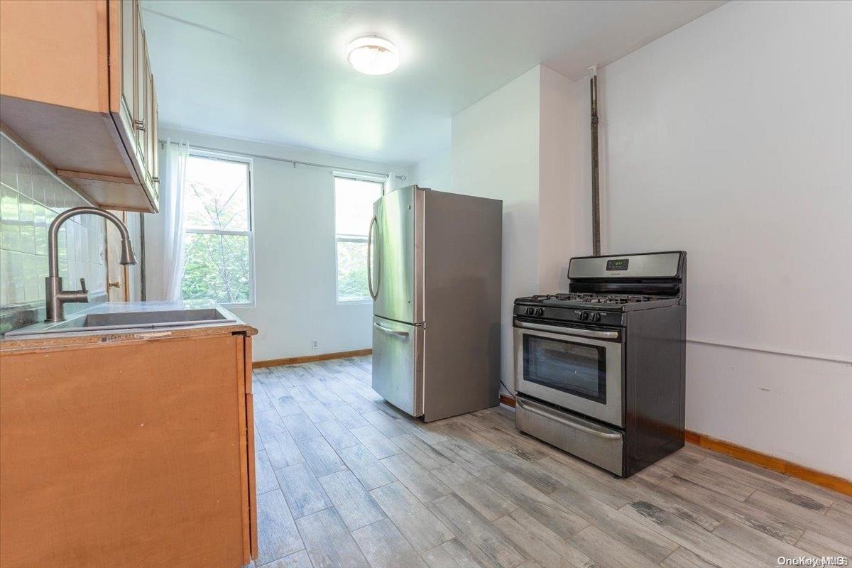 45 Hinsdale Street Property Photo 6