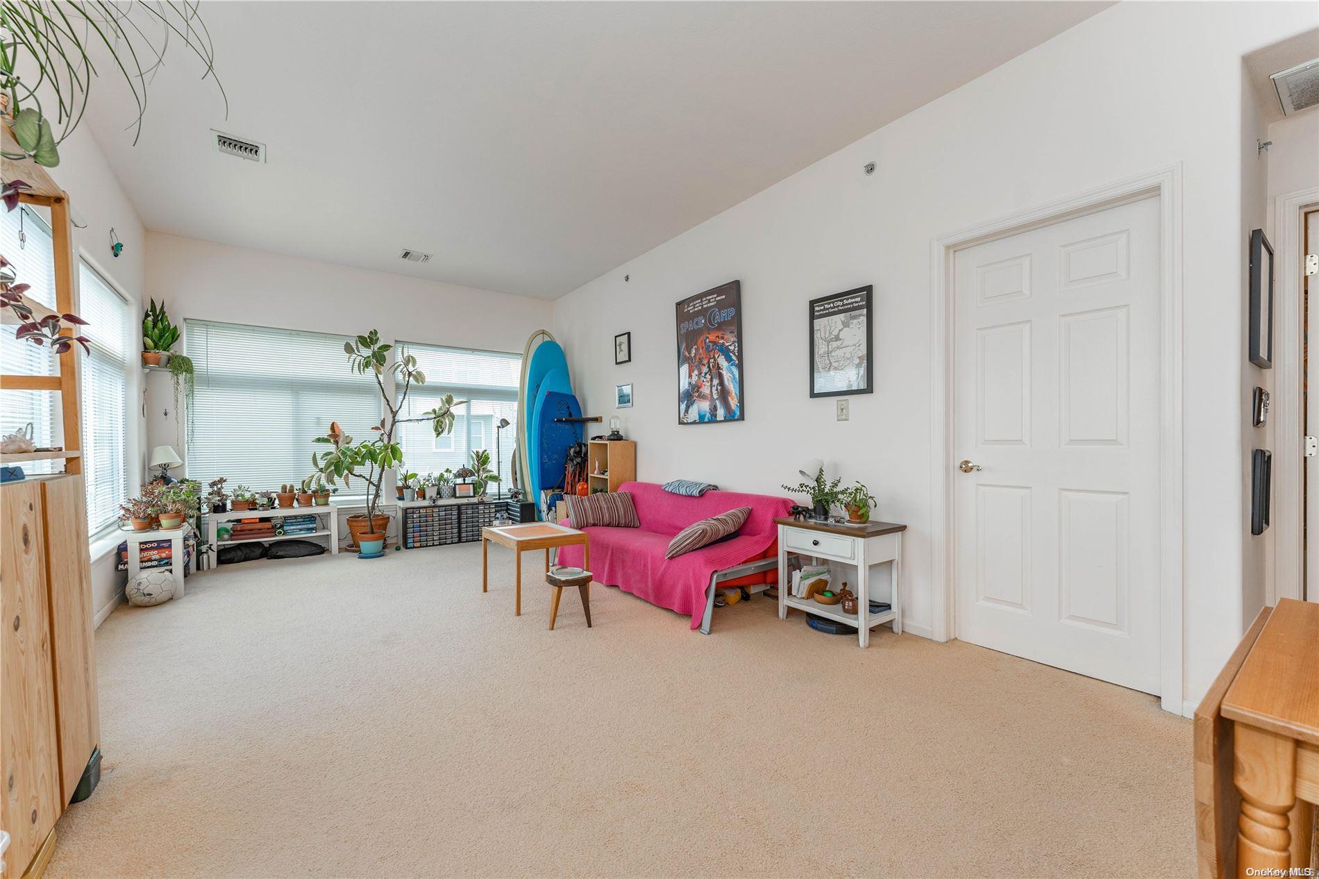 70-05 Catamaran Way Property Photo 16