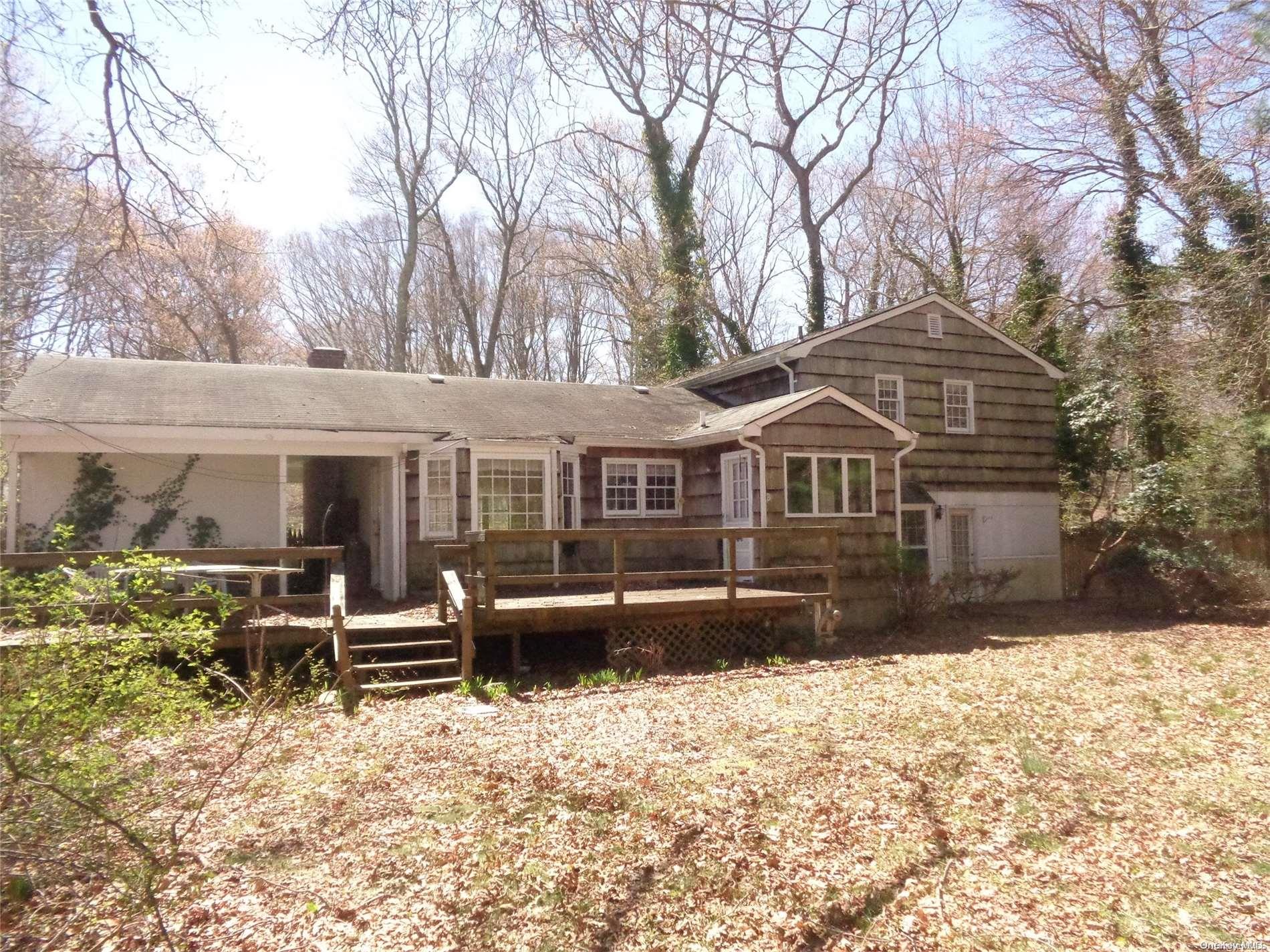 18 Howard Street Property Photo 3