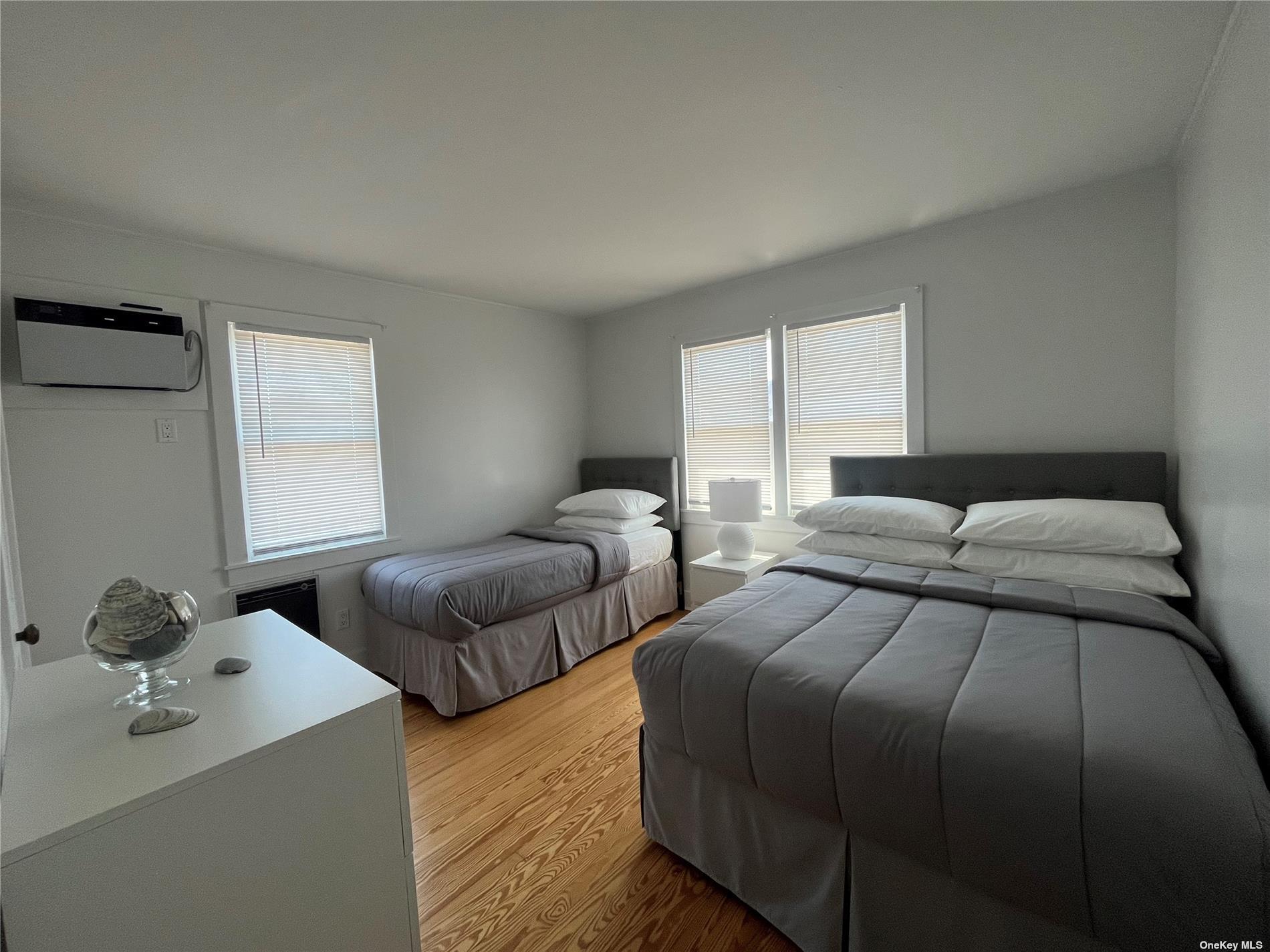 786 Evergreen Walk Property Photo 4