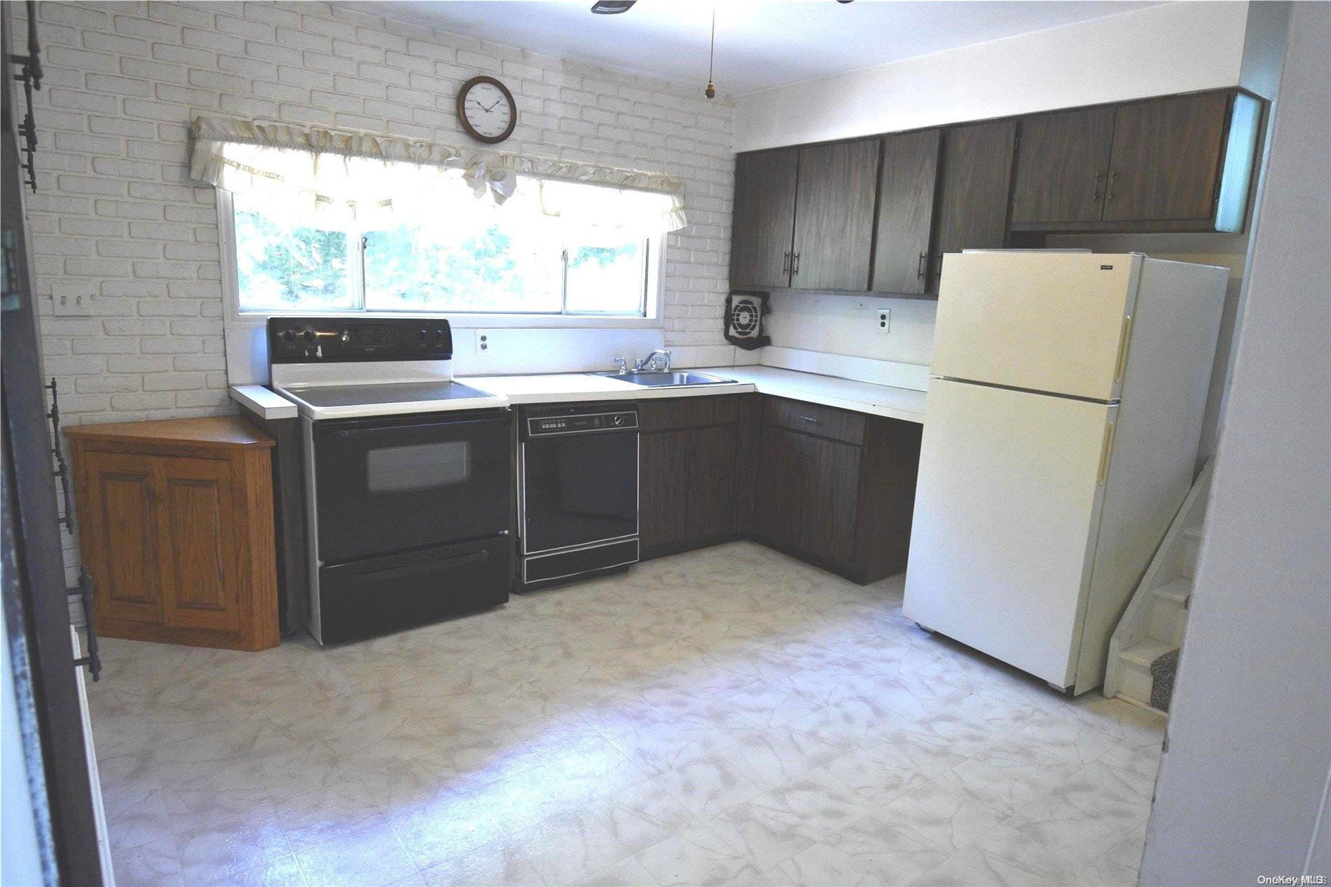 107 Soper Avenue Property Photo 4