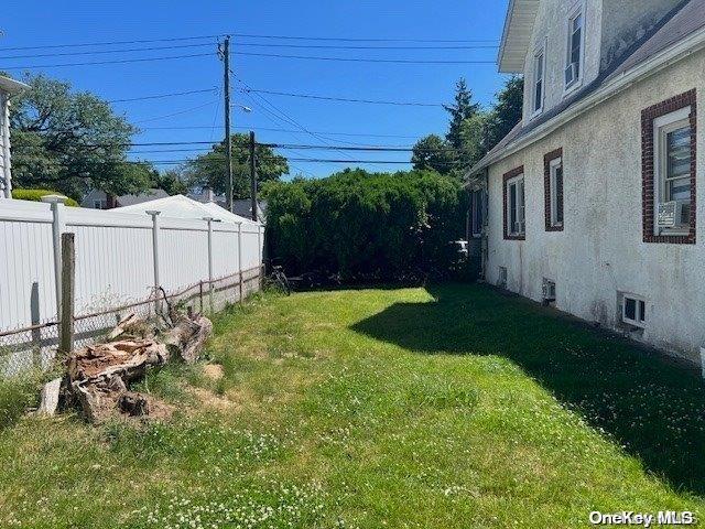 1420 Grand Avenue Property Photo 4