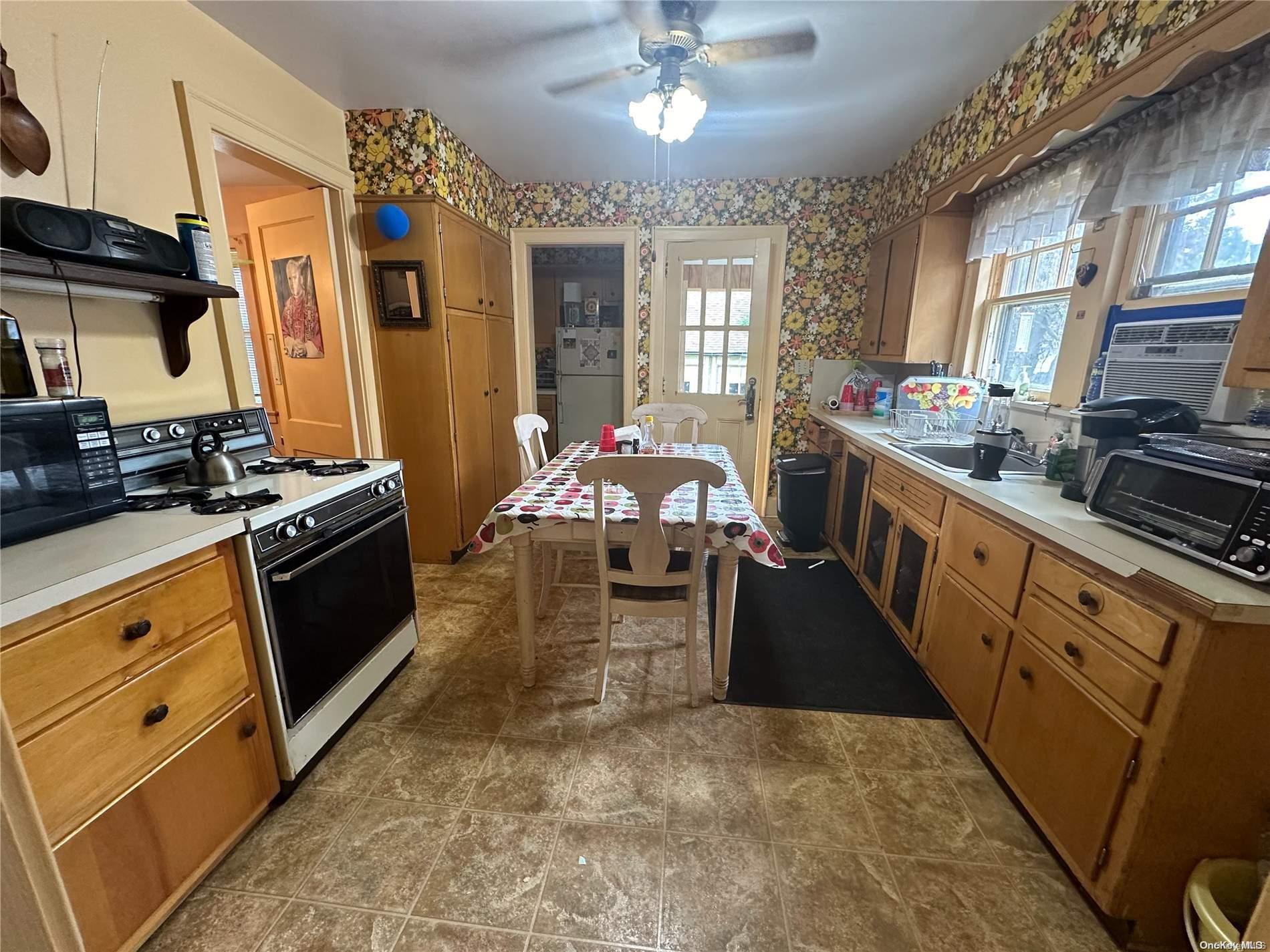 7 Hayden Avenue Property Photo 5