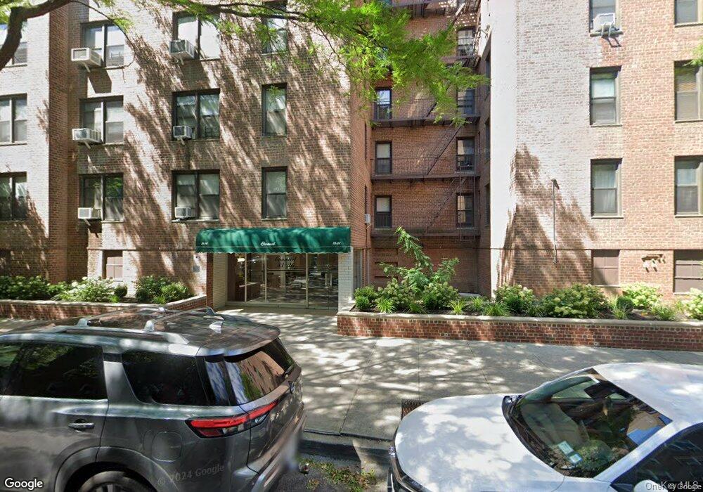 33-26 92 Street 4n Property Photo 1