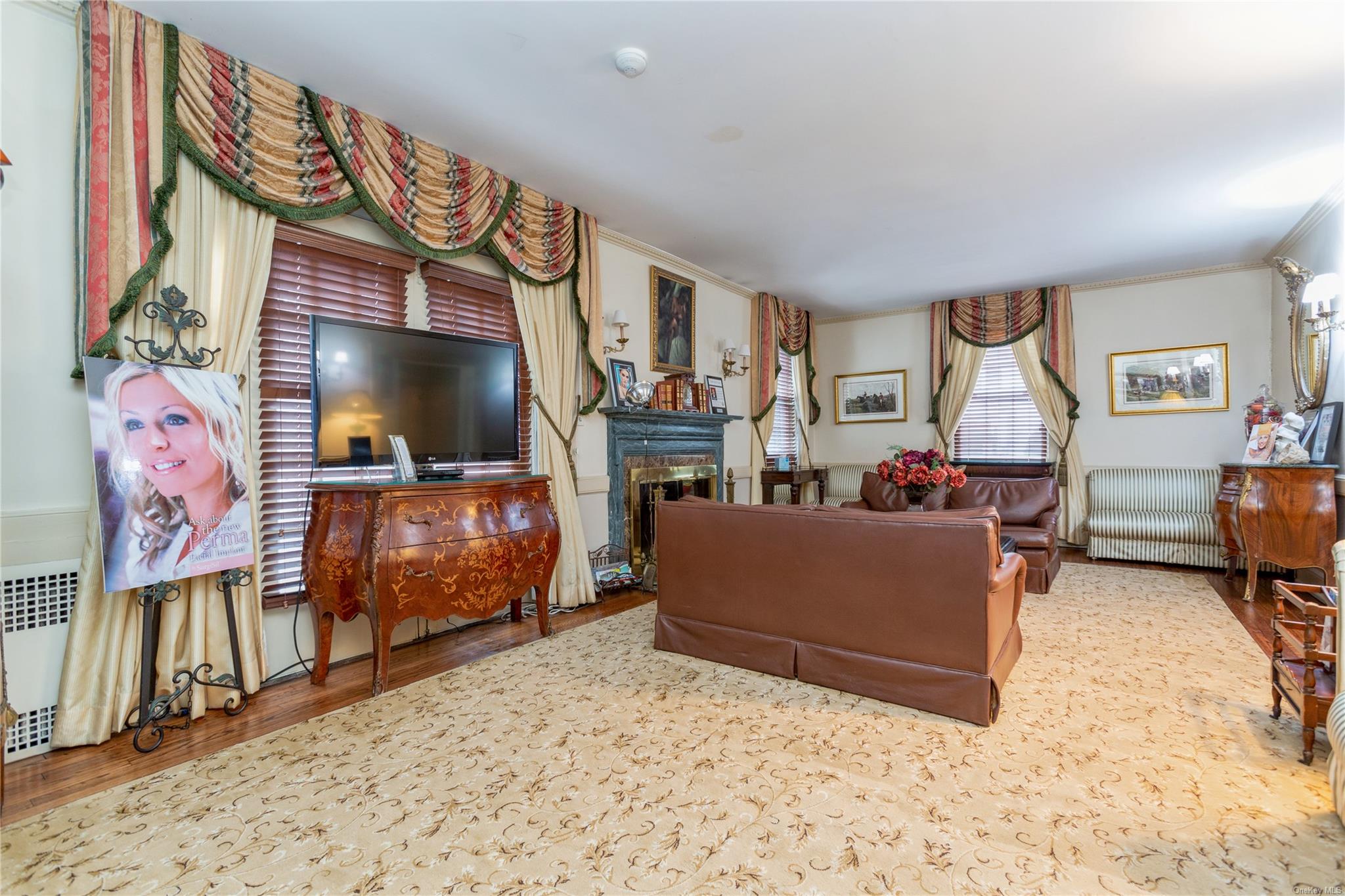 1245 Colonial Road Property Photo 9