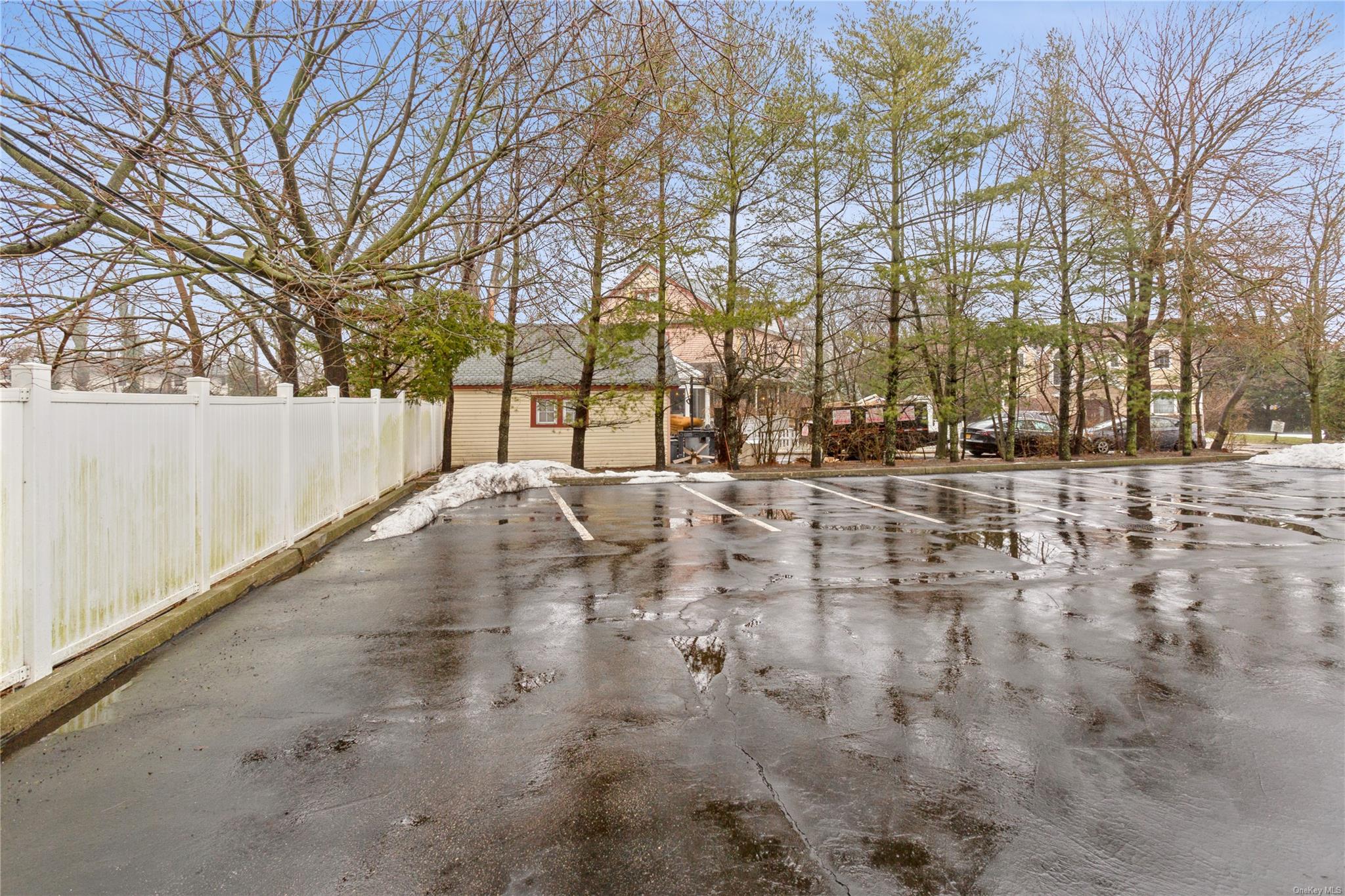 1245 Colonial Road Property Photo 29