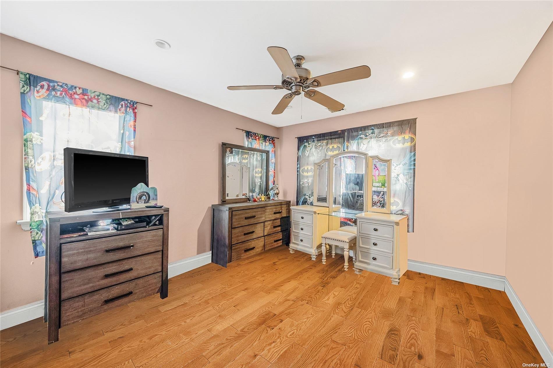 263 N Park Drive Property Photo 16