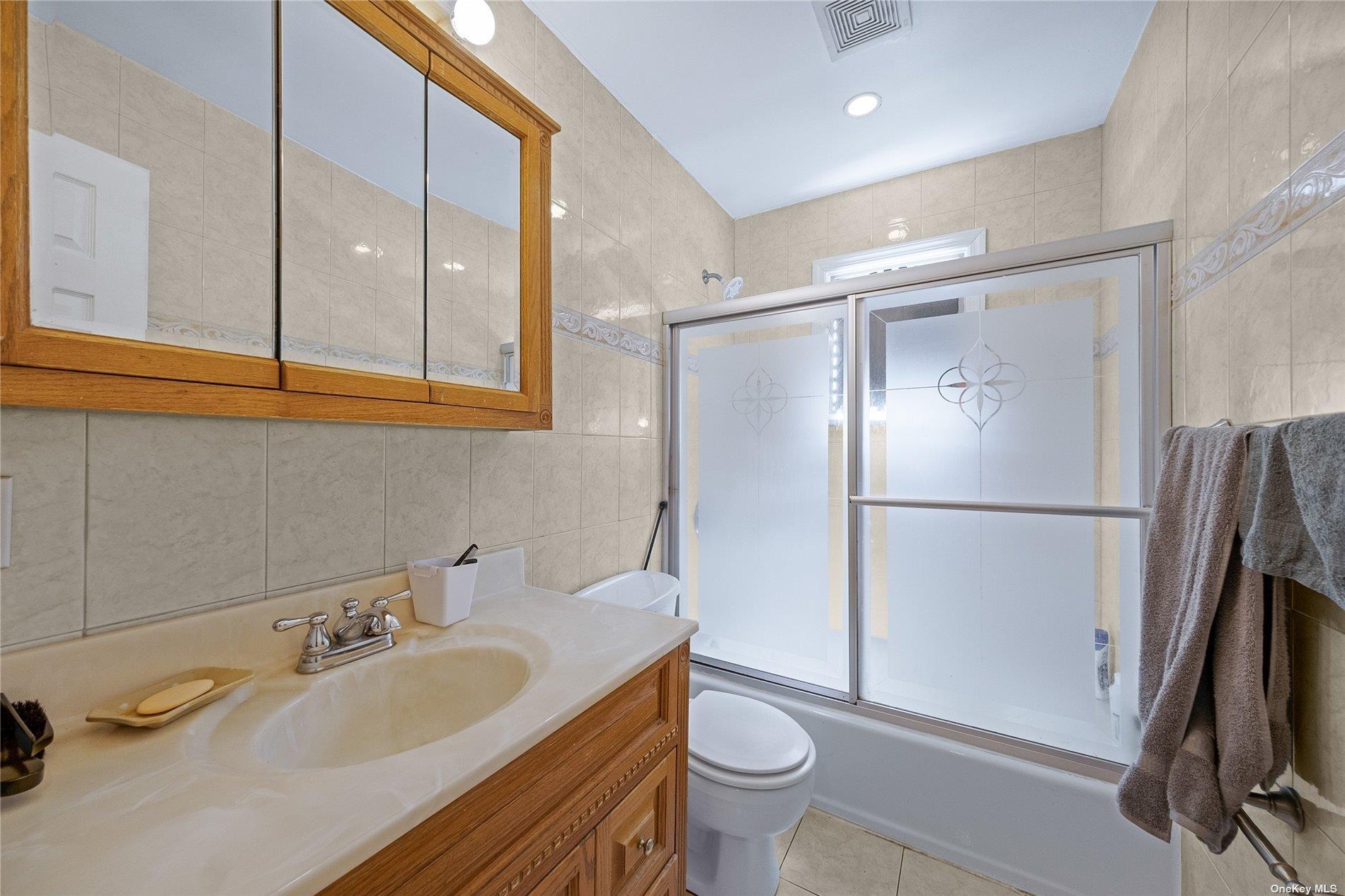 263 N Park Drive Property Photo 21