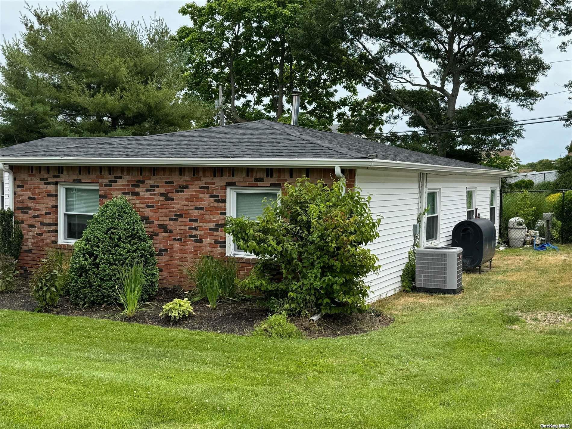 47 College Hills Drive Property Photo 14