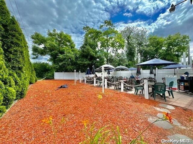 1175 W Main Street Property Photo 8