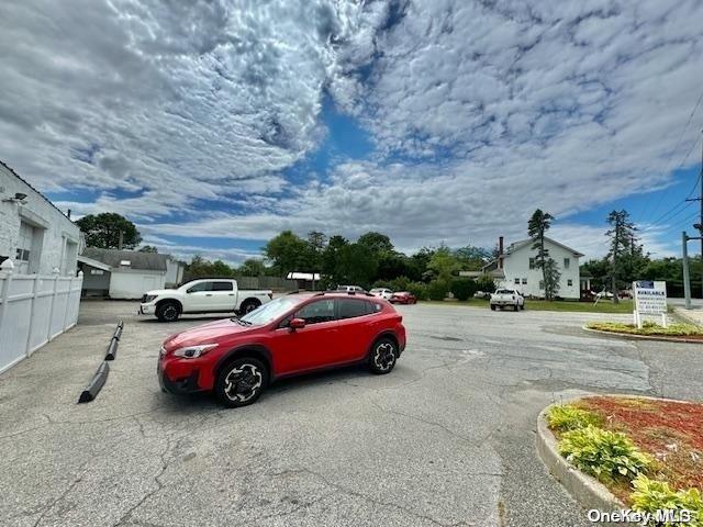 1175 W Main Street Property Photo 20