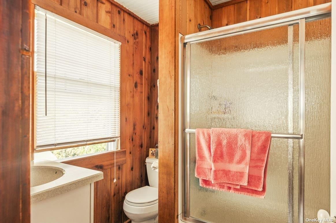 993 Surfview Walk Property Photo 11