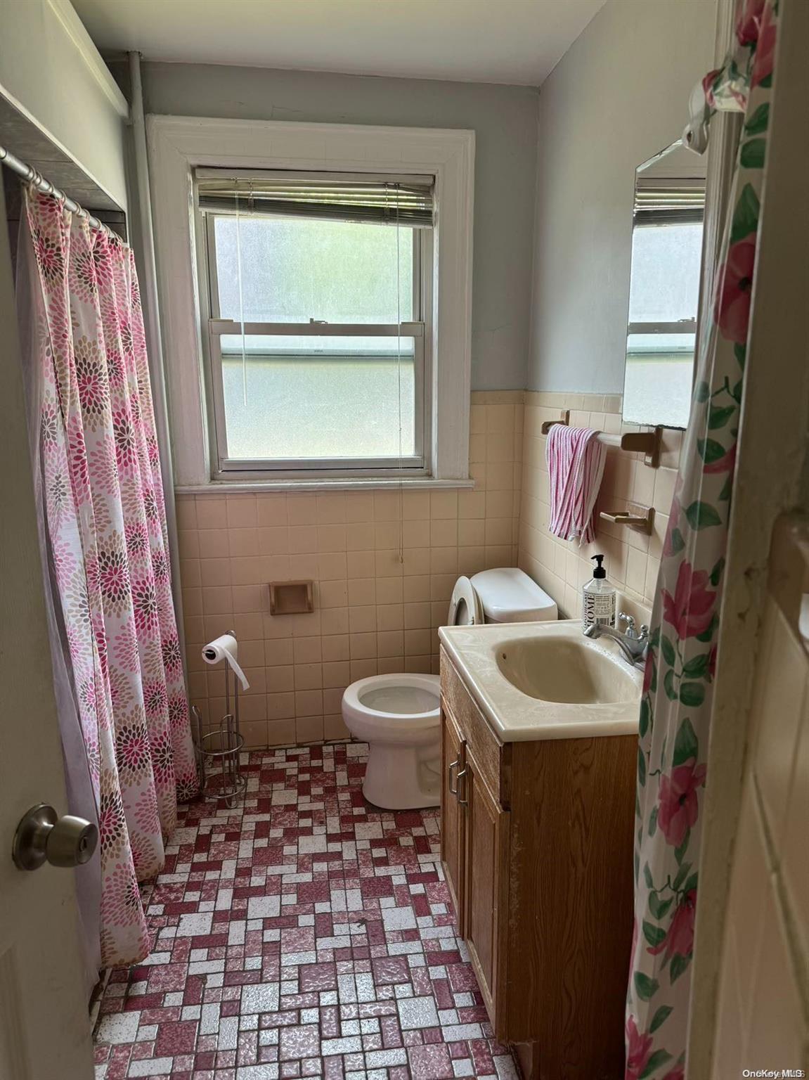 657 Westminster Road Property Photo 10