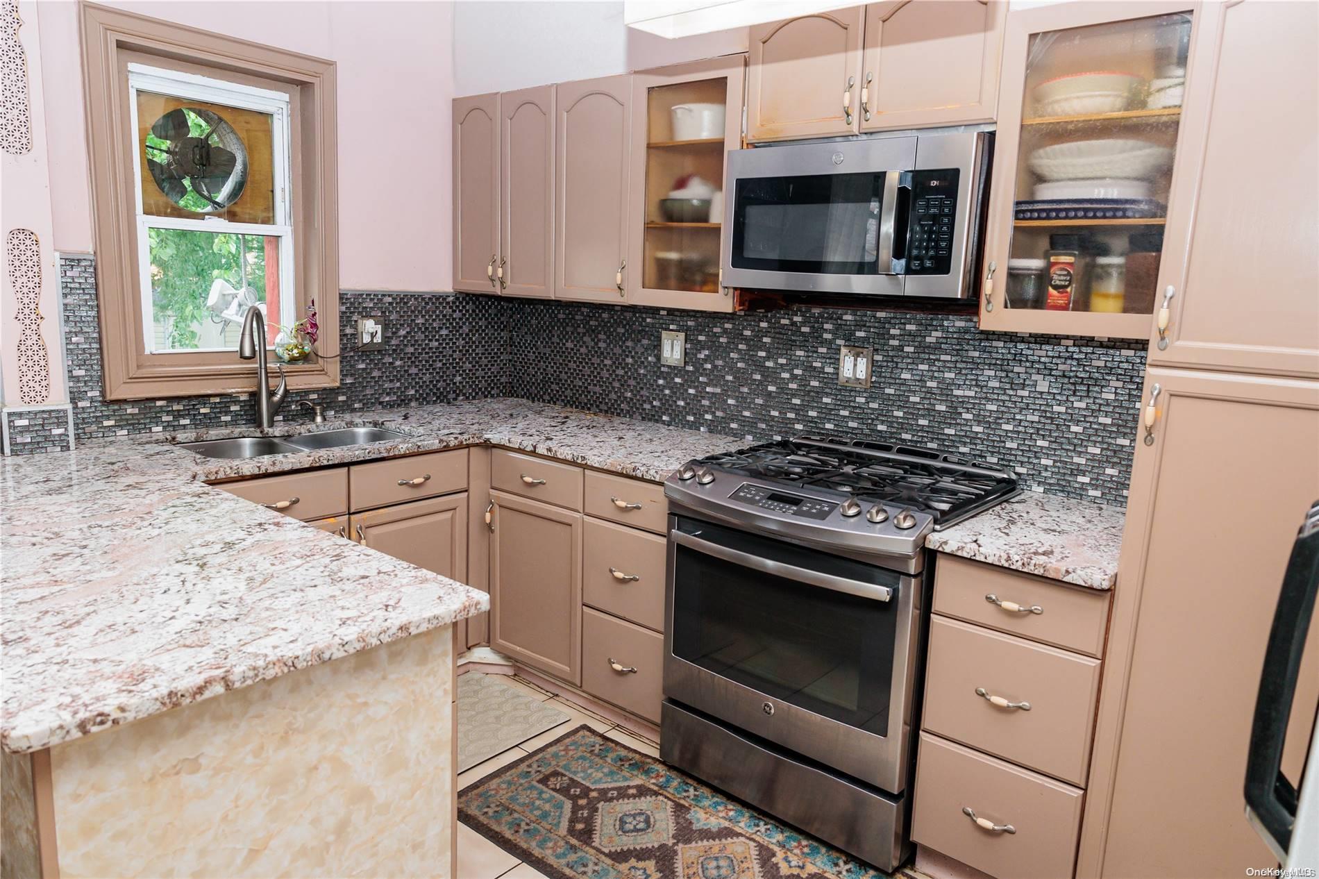 30-26 87th Street Property Photo 14