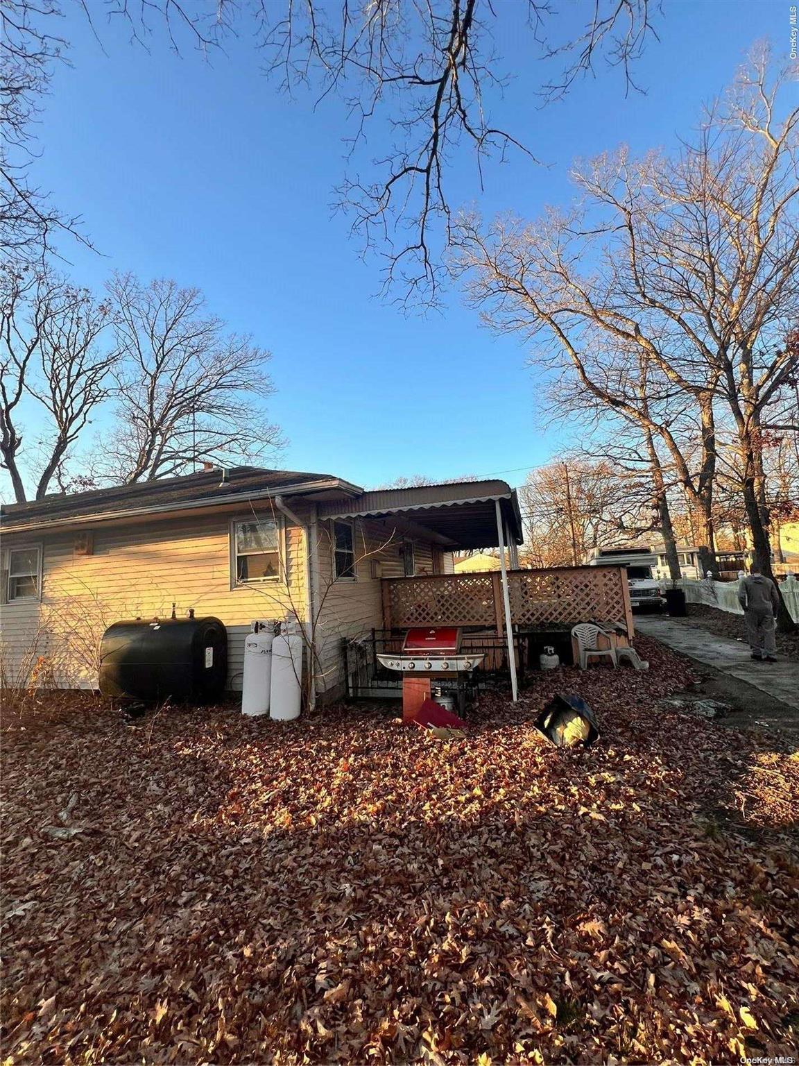 36 Jefferson Avenue Property Photo