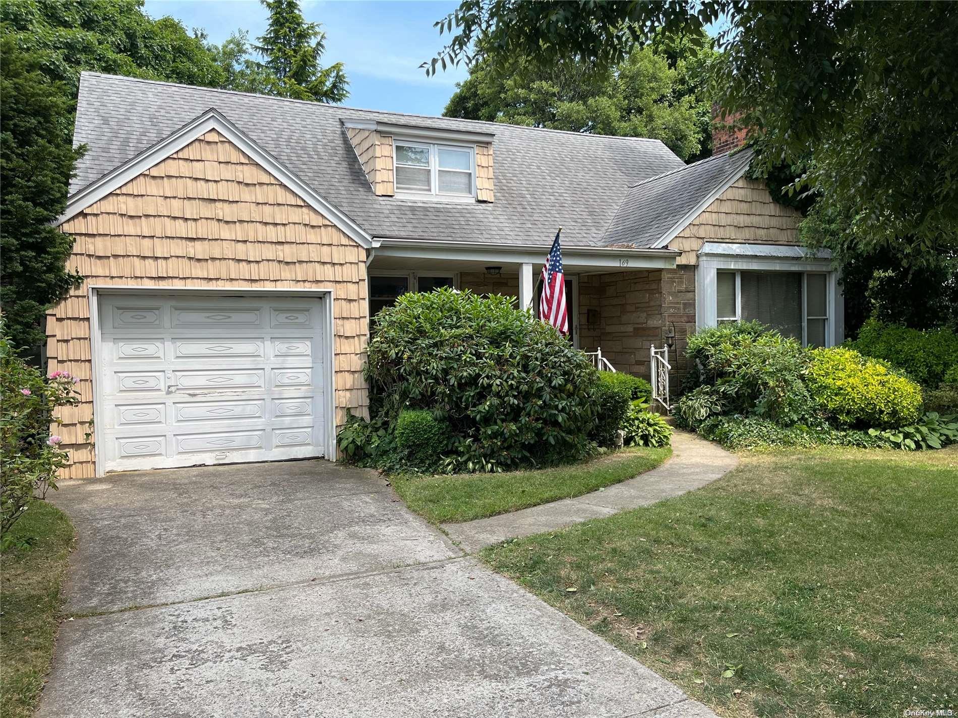 169 Patton Boulevard Property Photo