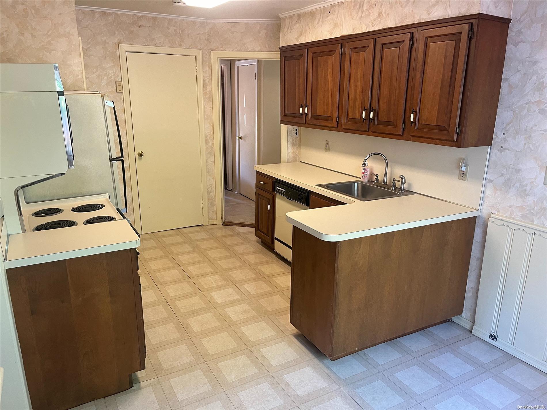 169 Patton Boulevard Property Photo 15