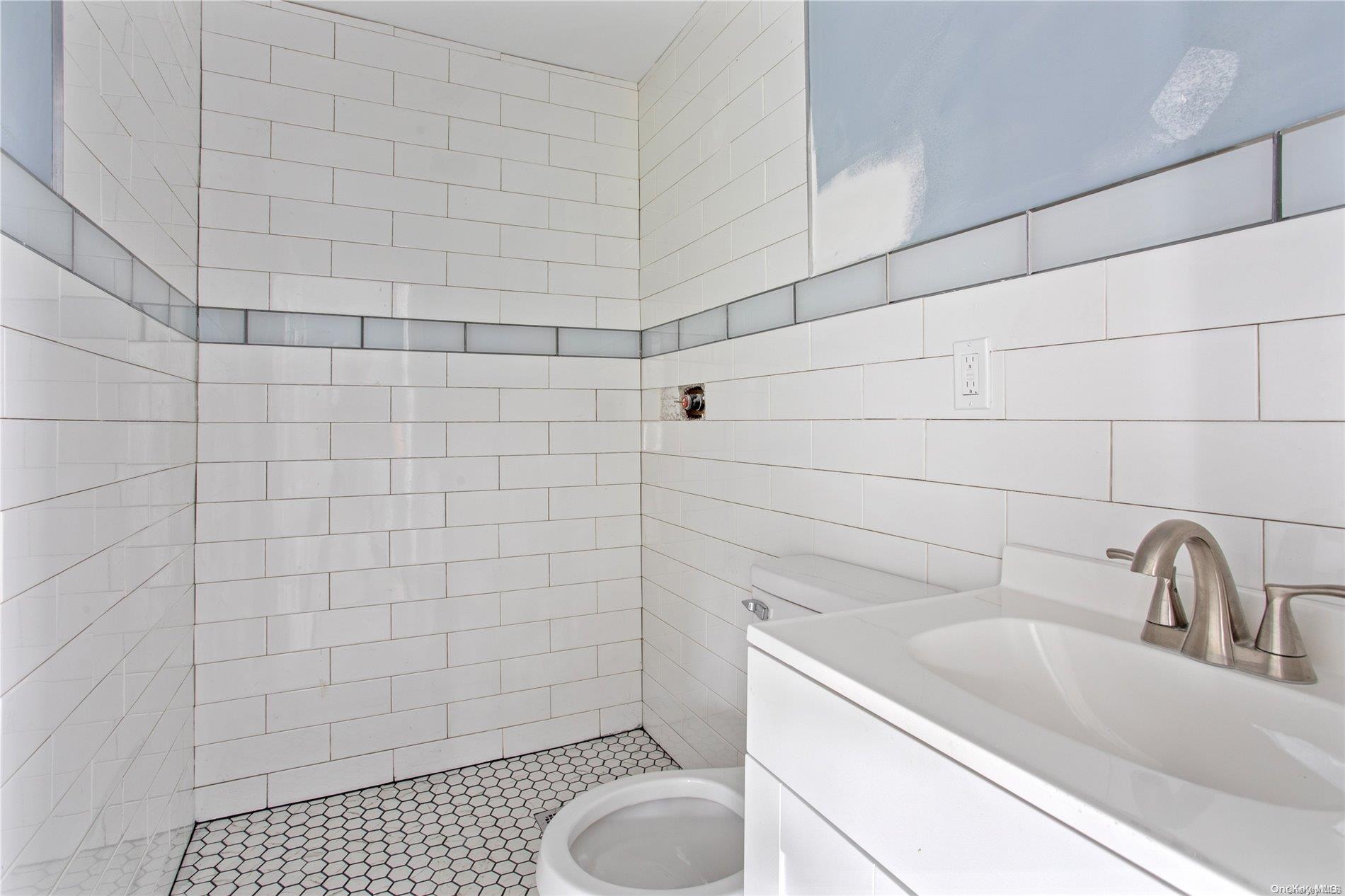 9 Capobianco Street Property Photo 11