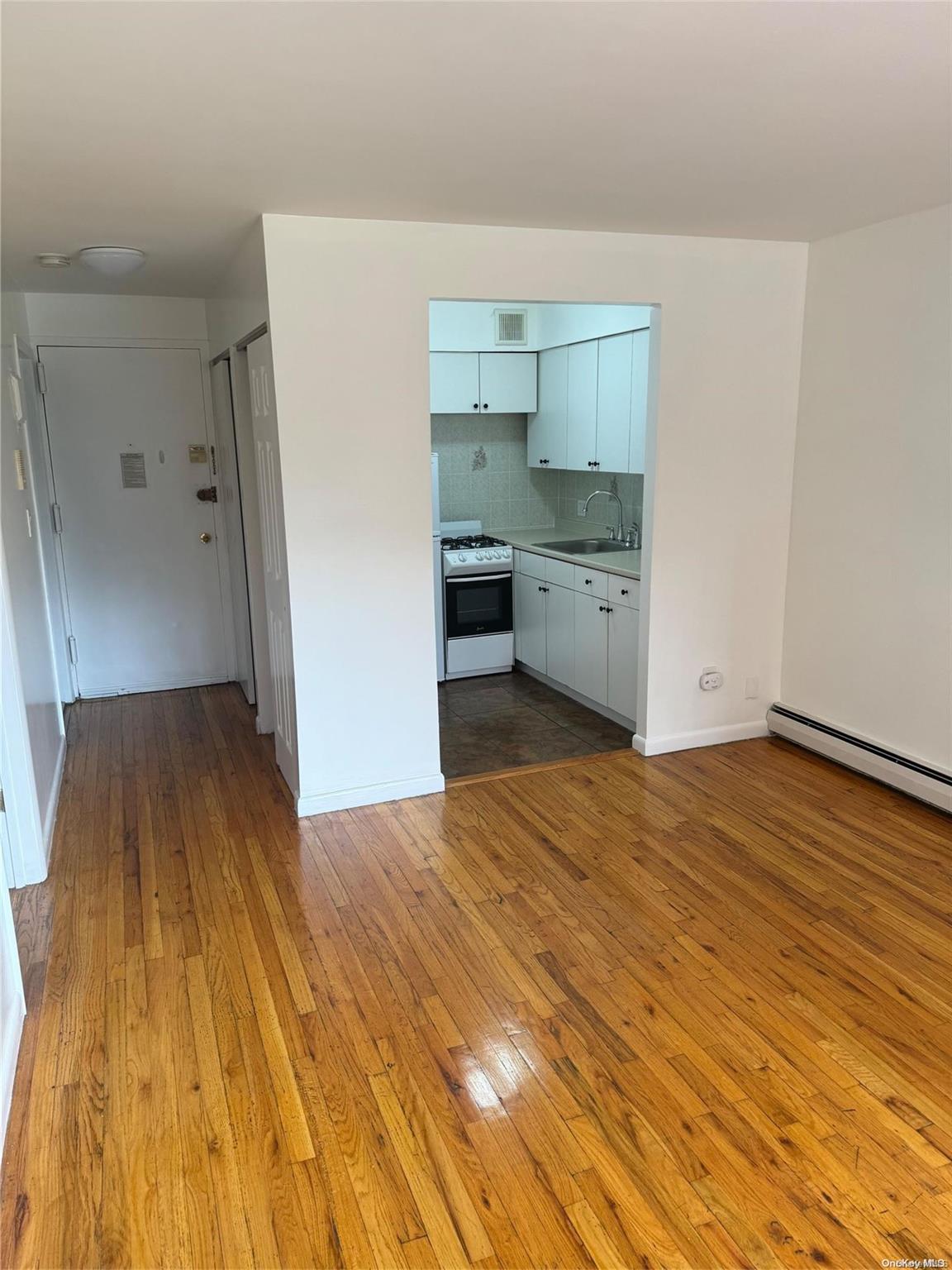 70-10 Eliot Avenue Property Photo 7