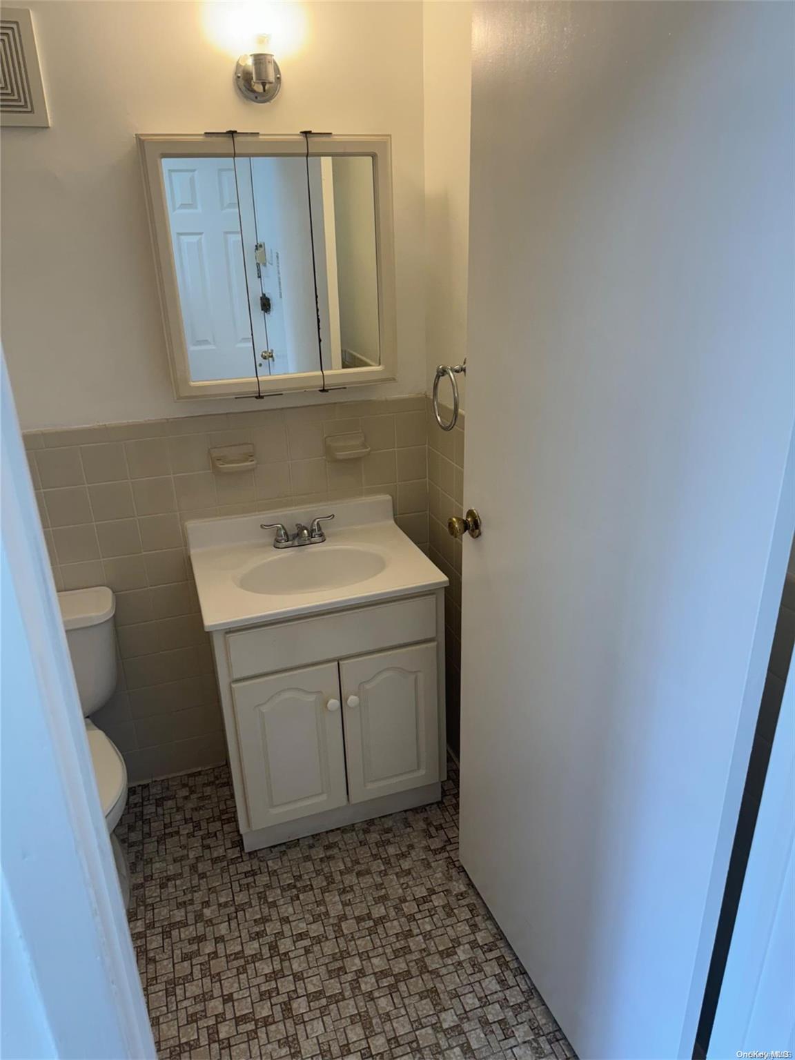 70-10 Eliot Avenue Property Photo 11