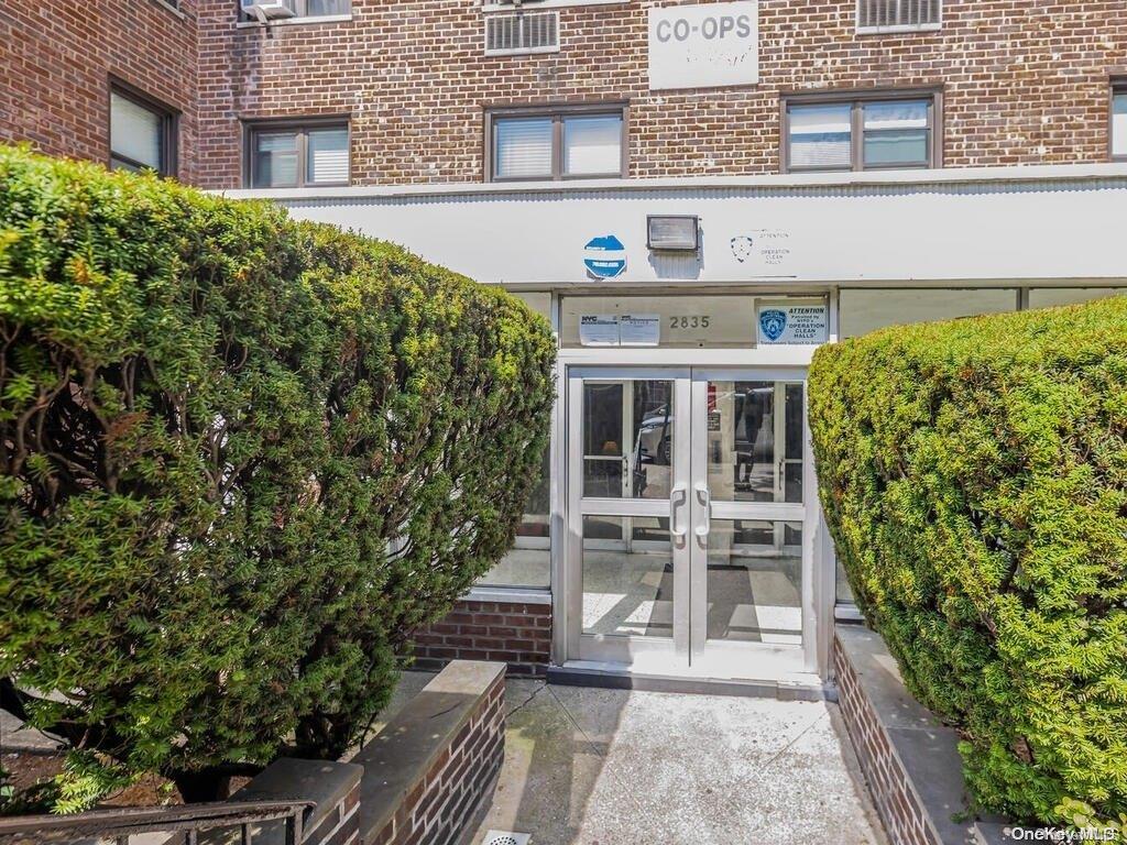 2835 Webb Avenue 7e Property Photo