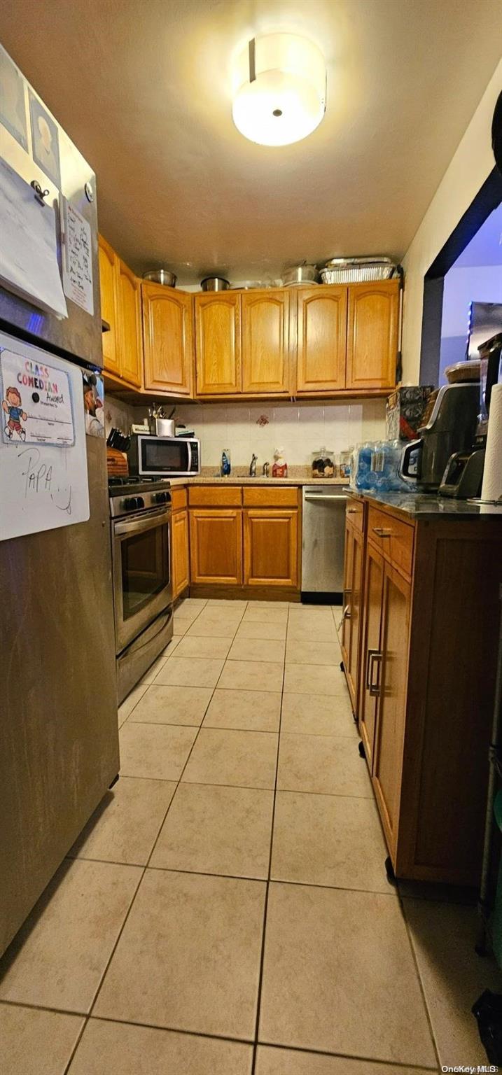 1275 E 51 Street 3a Property Photo 5