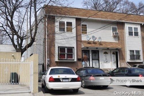 16823 93rd Avenue Property Photo 1