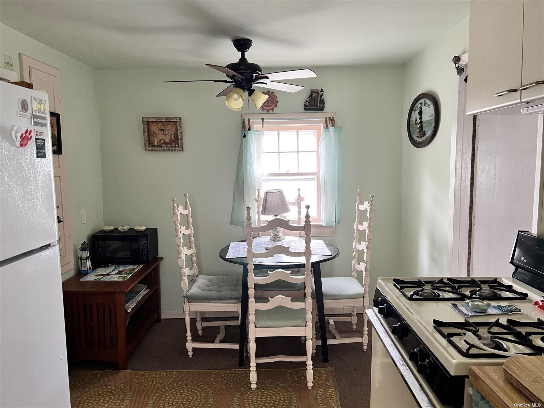 63 Bungalow Walk Property Photo 4