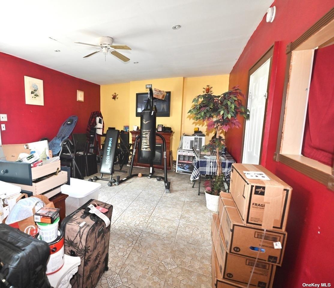 1150 Connetquot Avenue Property Photo 6