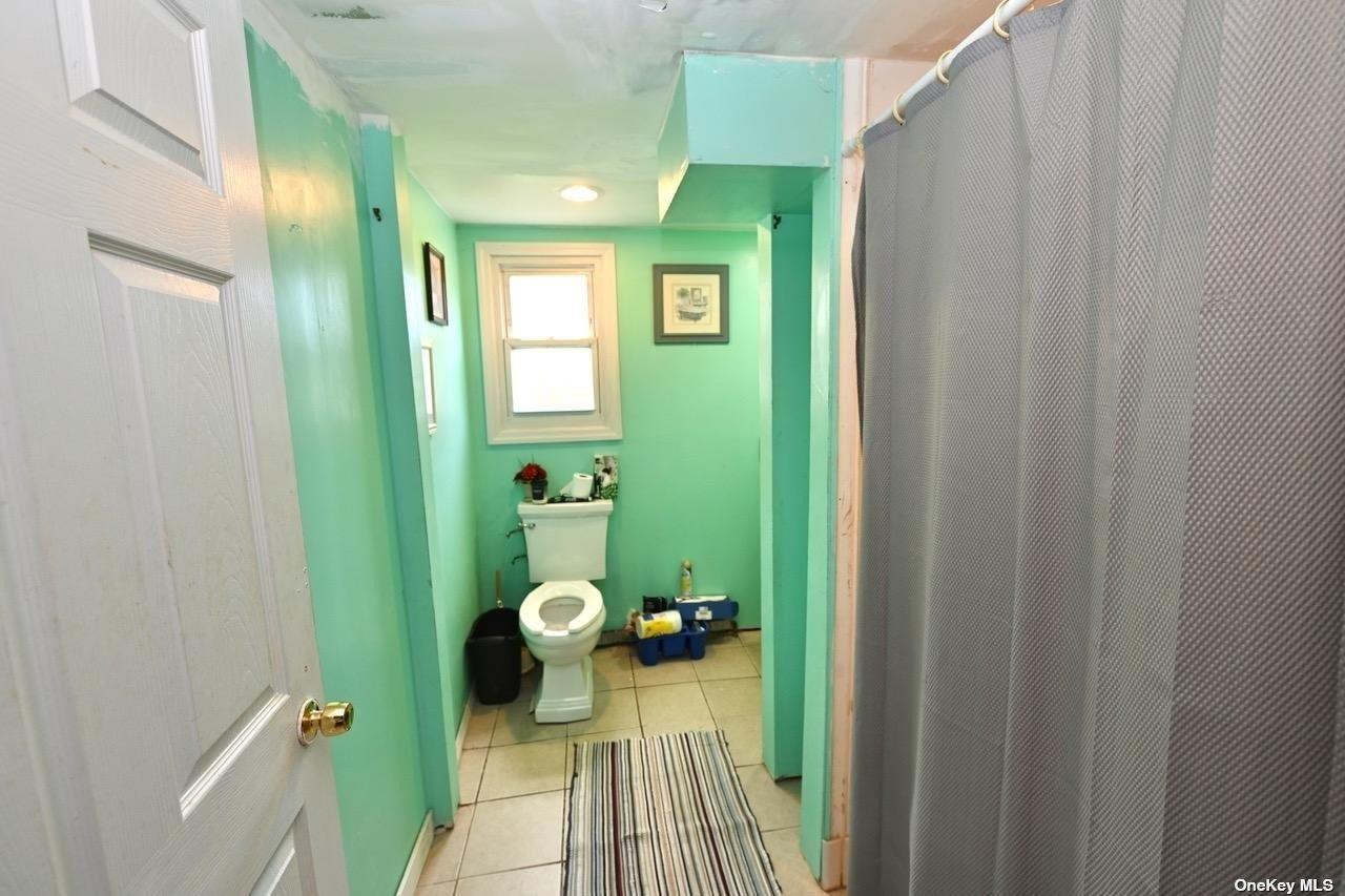 1150 Connetquot Avenue Property Photo 8