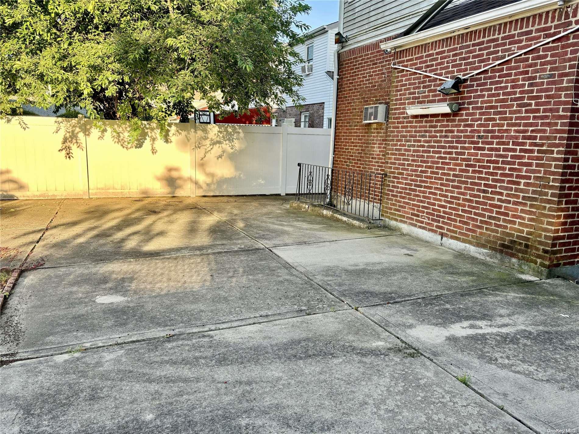 21 Linden Road Property Photo 12