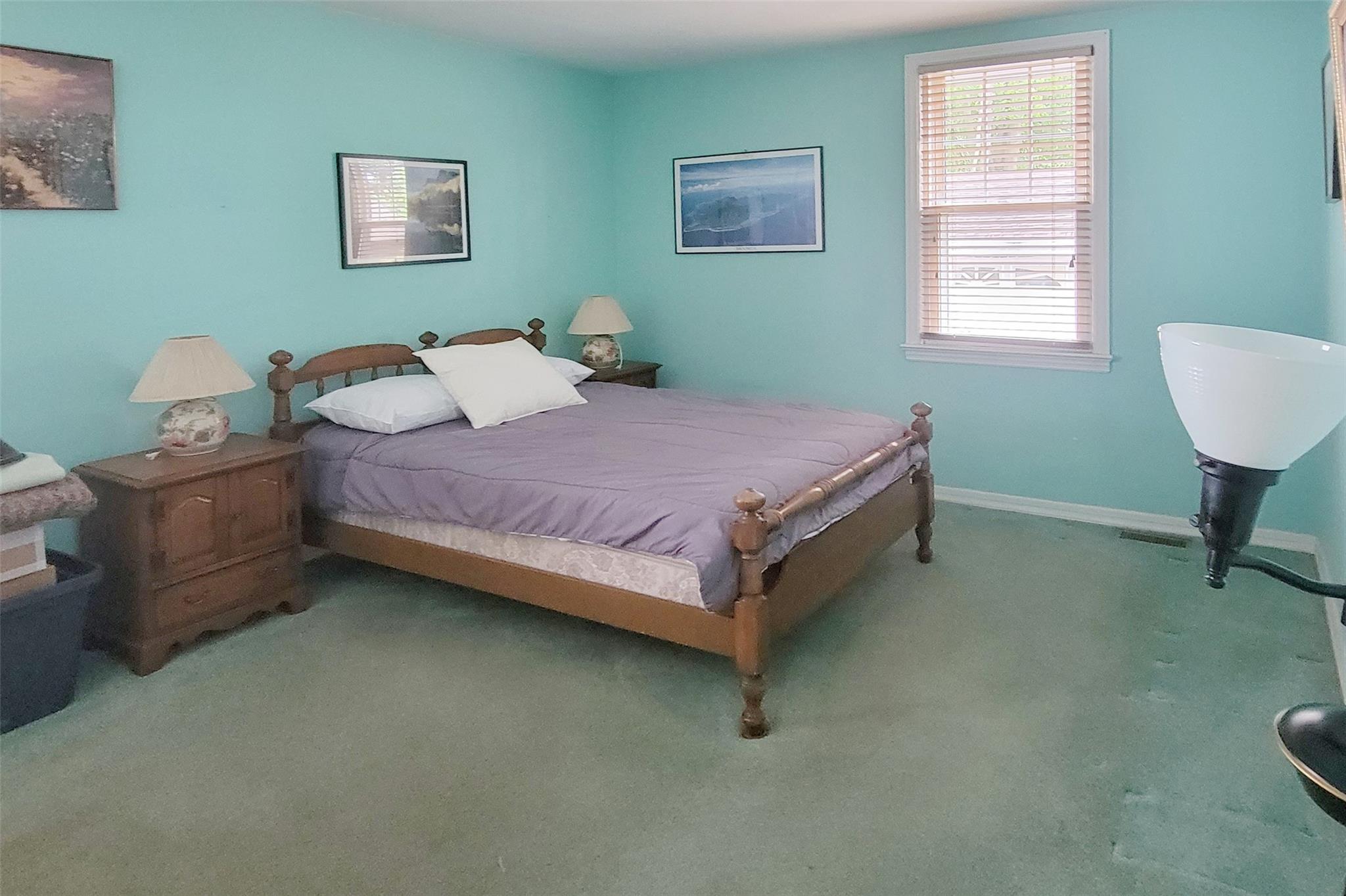 138 Hewlett Avenue Property Photo 9