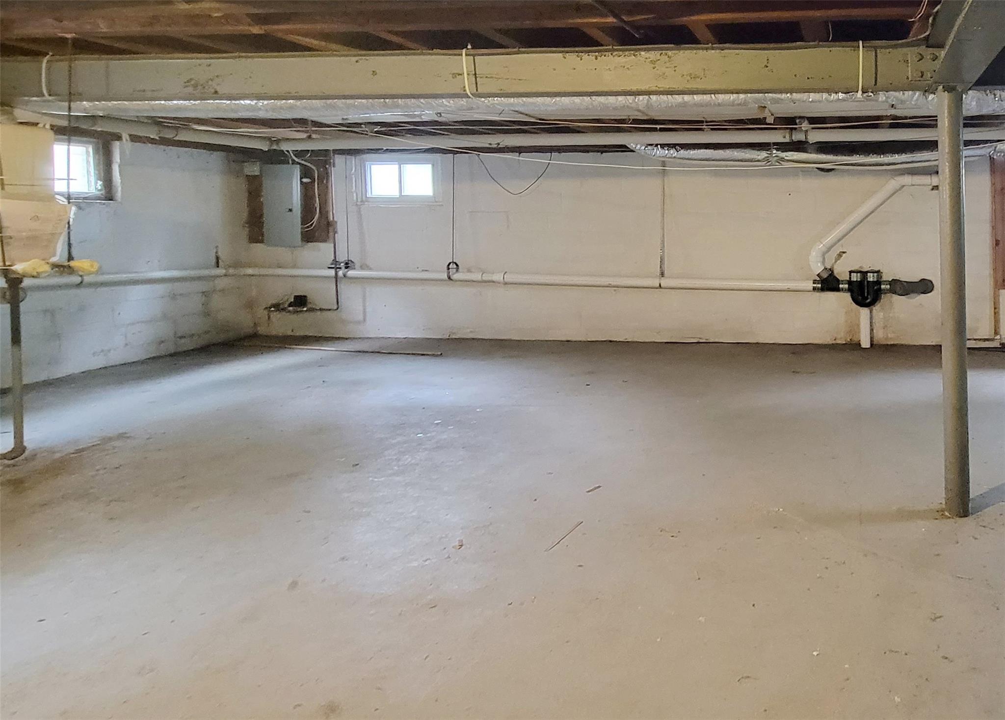 138 Hewlett Avenue Property Photo 15