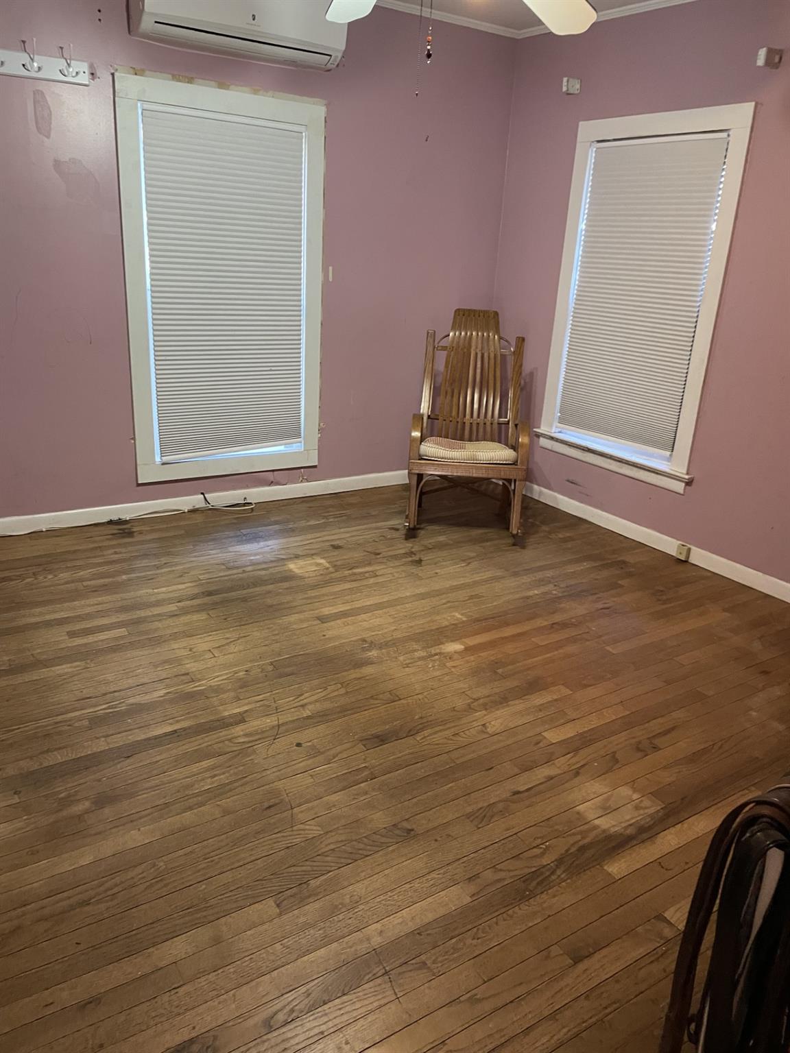 190 S Country Road Property Photo 15
