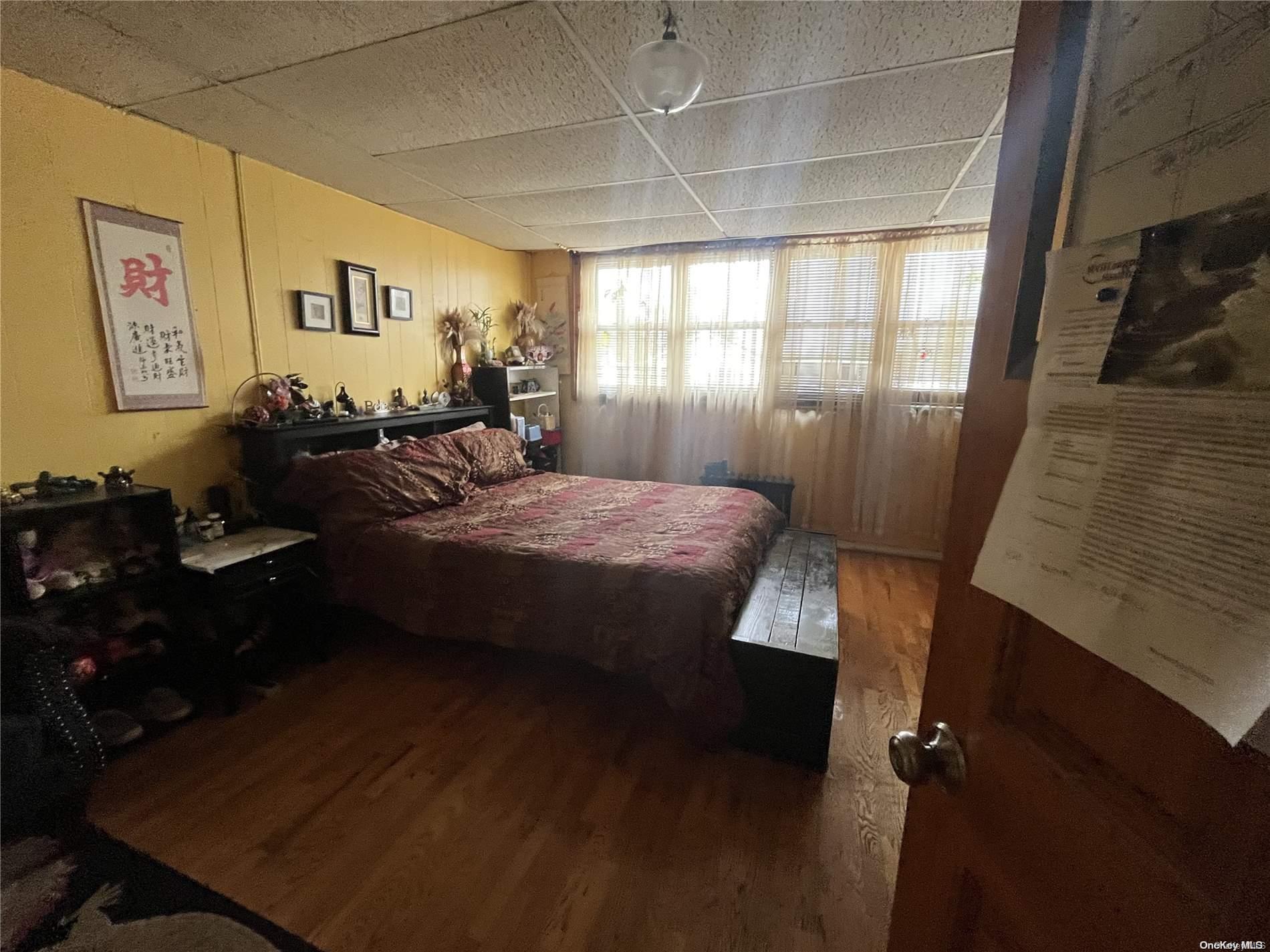140 Amherst Street Property Photo 4