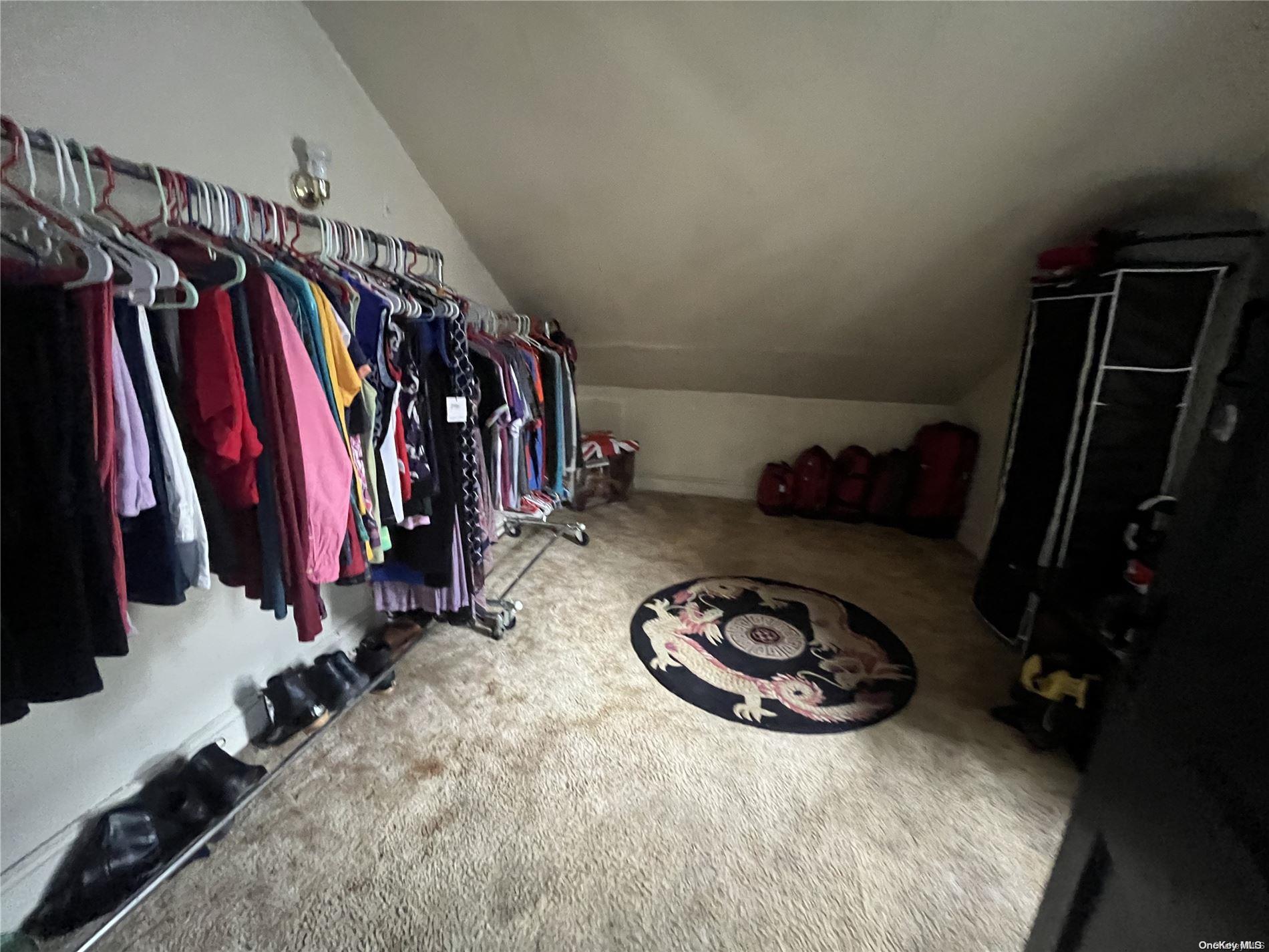 140 Amherst Street Property Photo 6