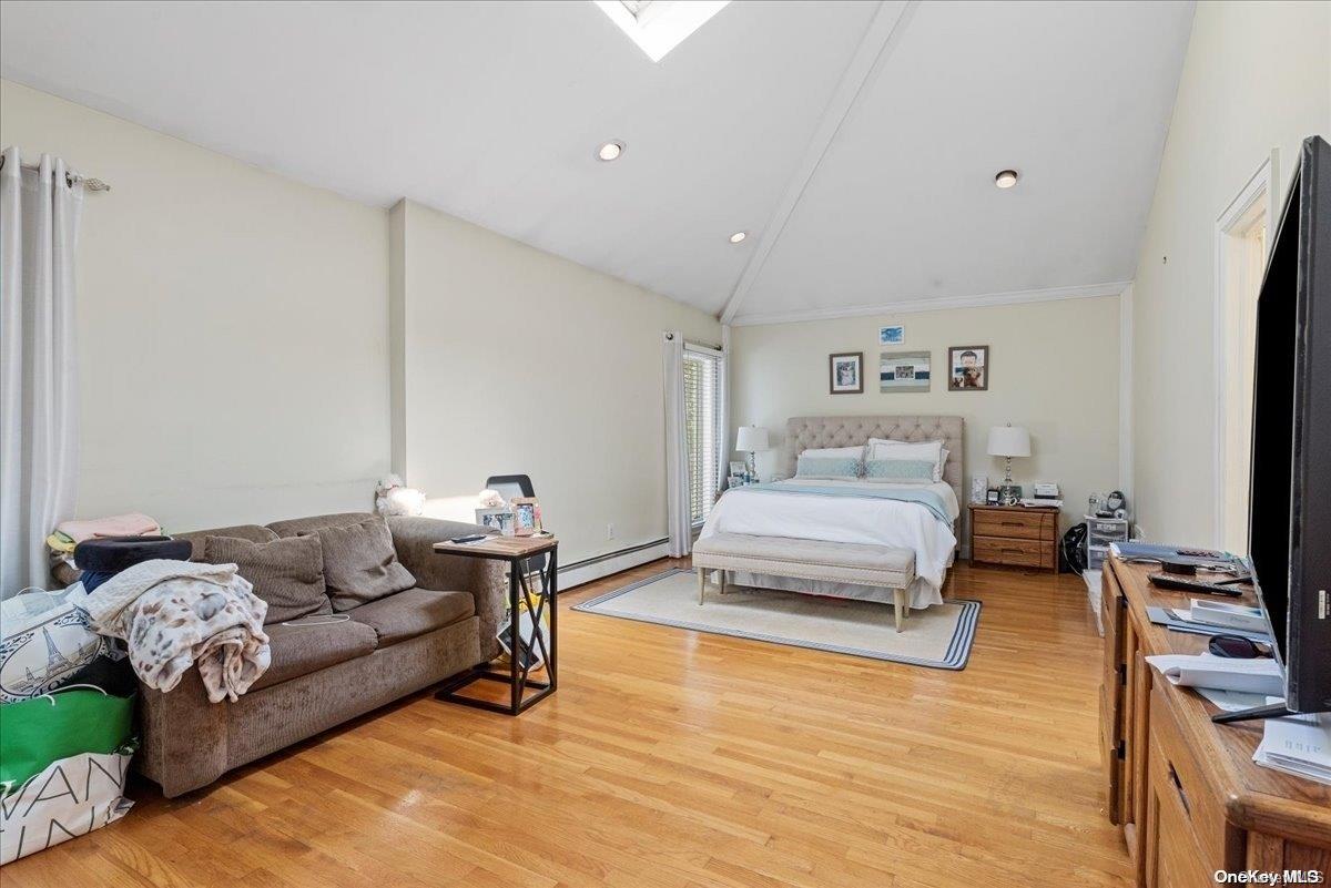 356 Granada Parkway Property Photo 8