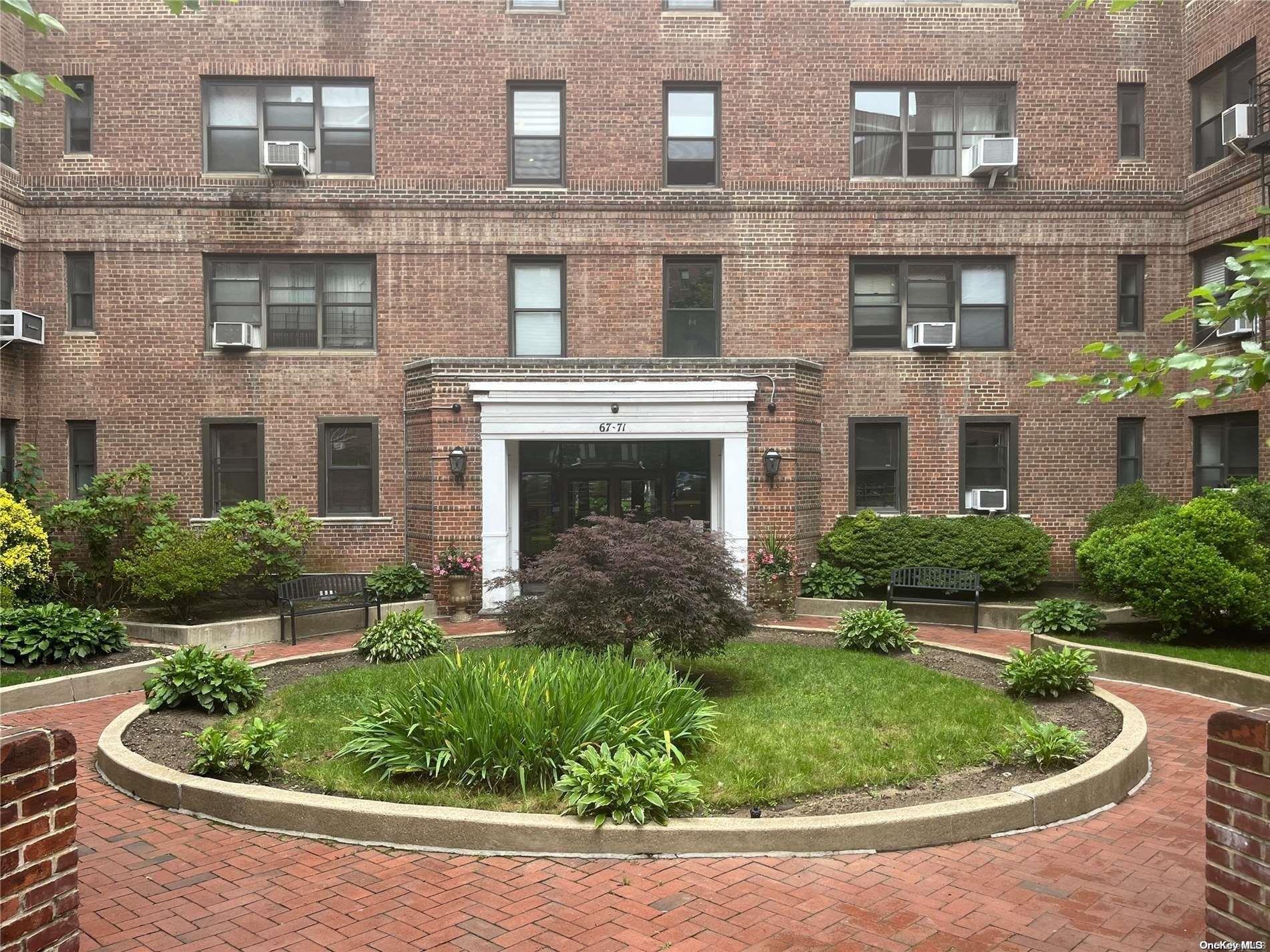 67-71 Yellowstone Boulevard 4c Property Photo 1
