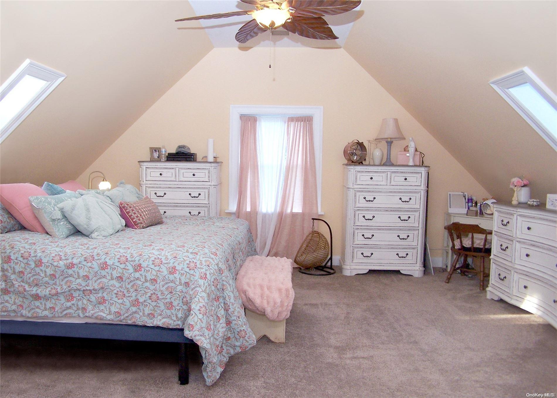 211 Halsey Manor Road Property Photo 6