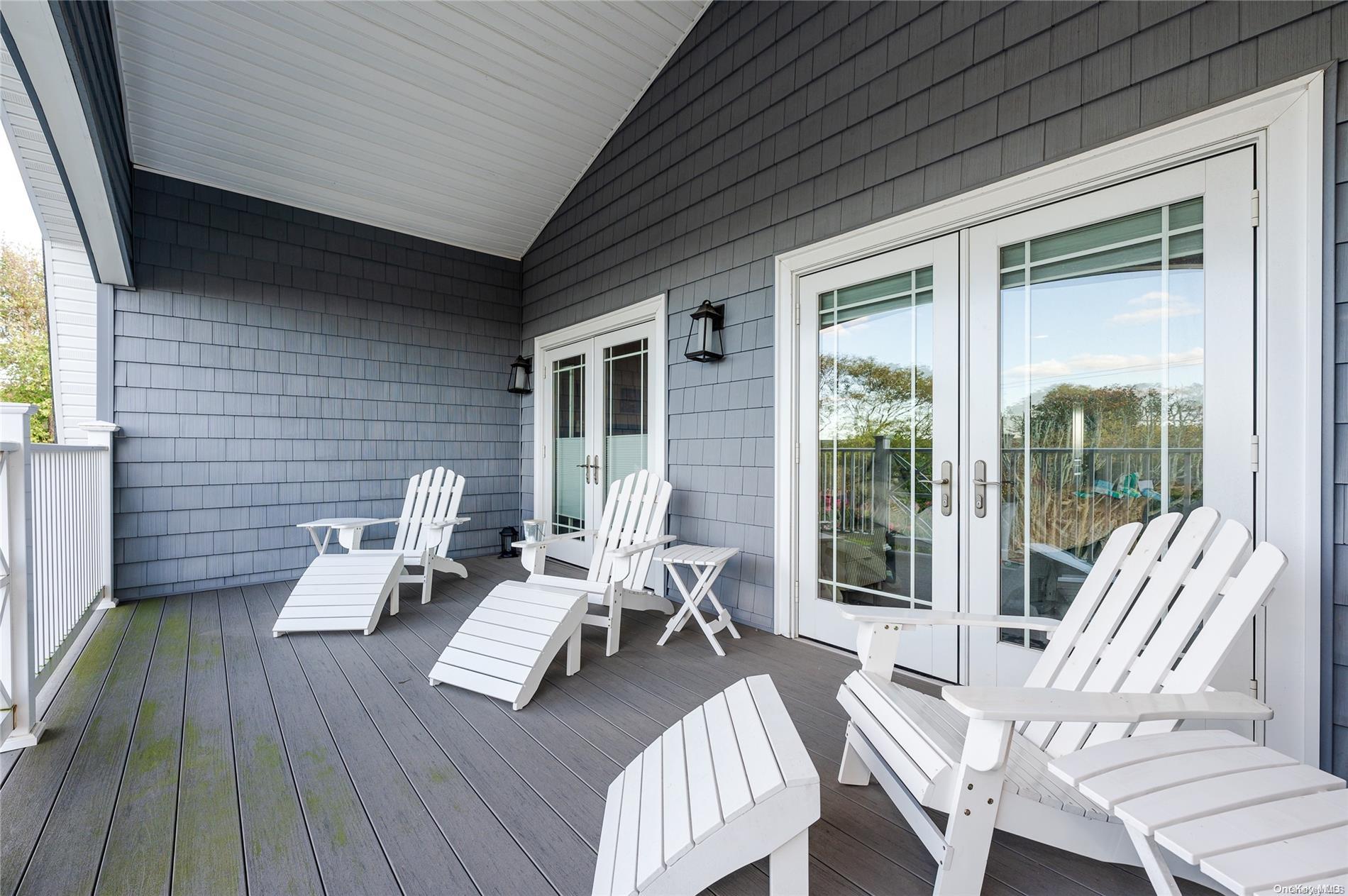 1471 Bay Boulevard Property Photo 8