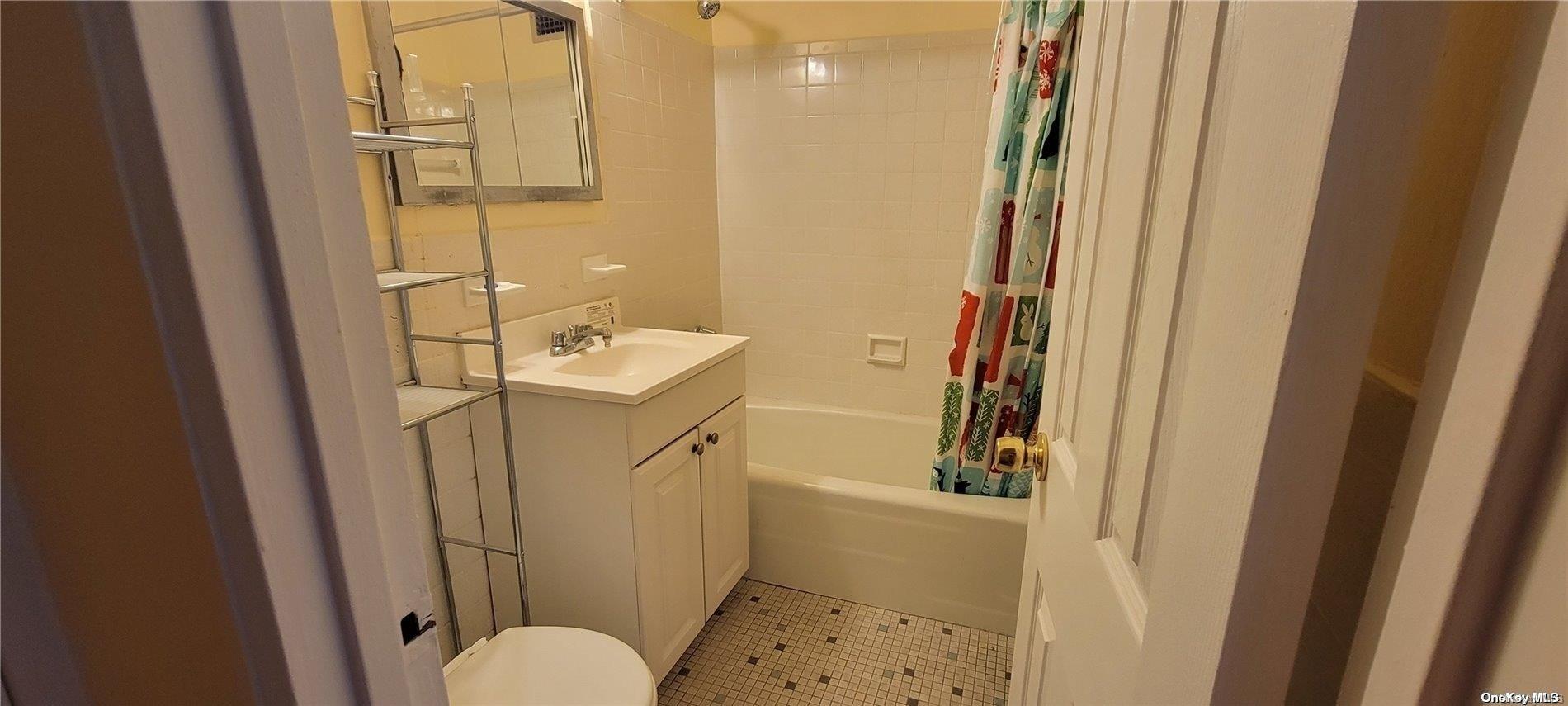 89-00 170 Street 11n Property Photo 12